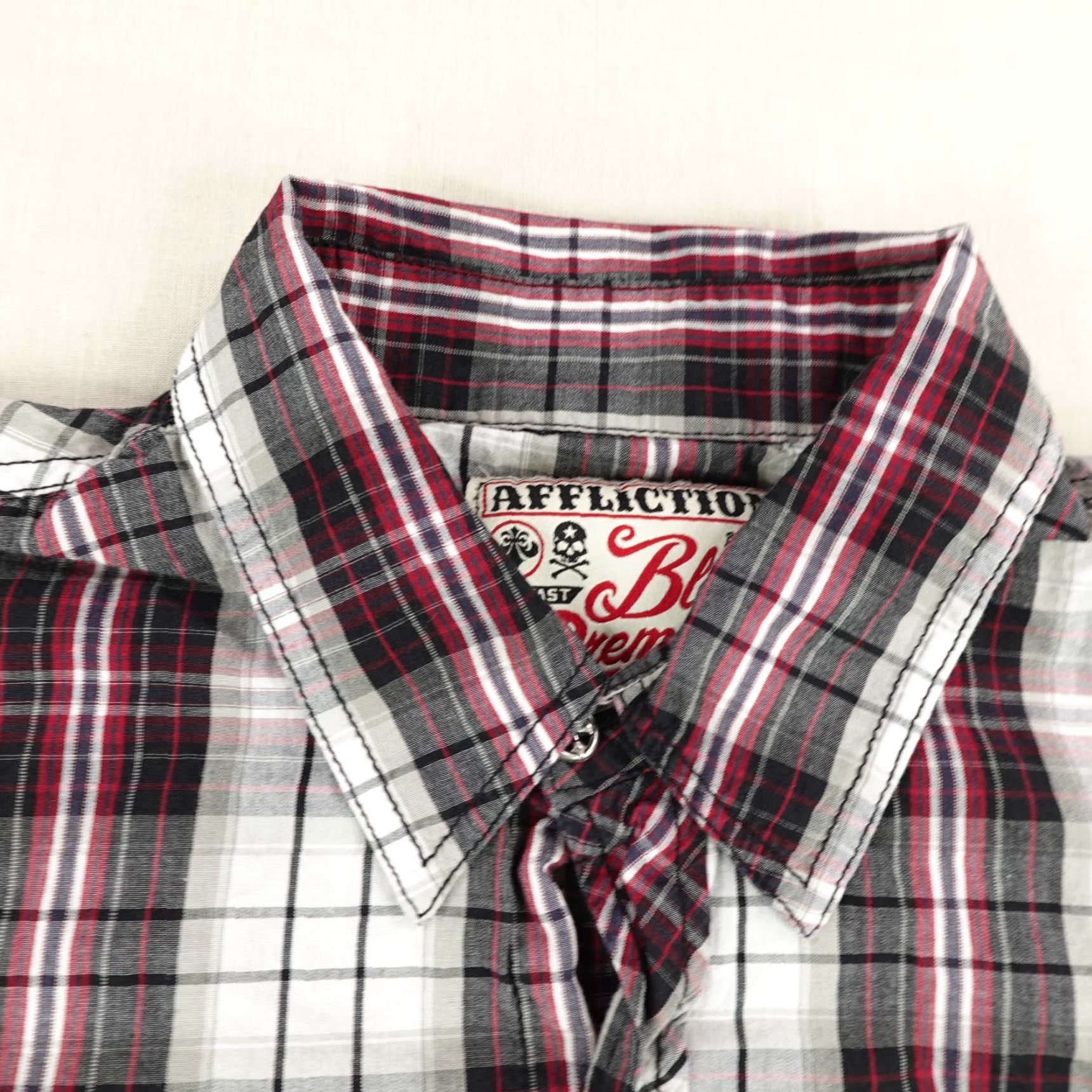 Affliction VINTAGE Affliction Shirt Mens XL Red Plaid Button Up Roll Tab White Black Premium Y2K Size US XL / EU 56 / 4 - 2 Thumbnail