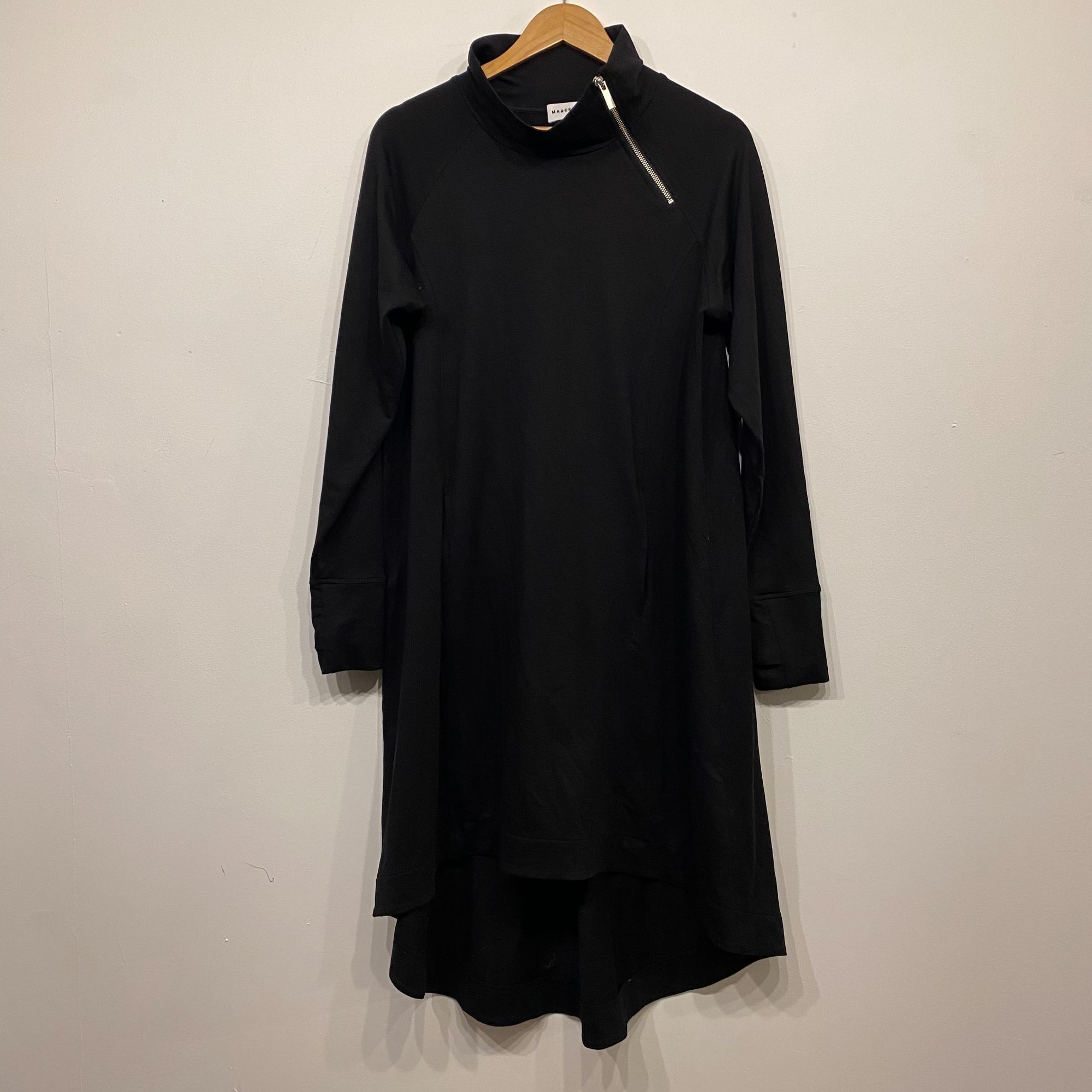 Other Marcella Black Long Sleeve Neck Zipper Oversized Dress Size Size XS / US 0-2 / IT 36-38 - 1 Thumbnail