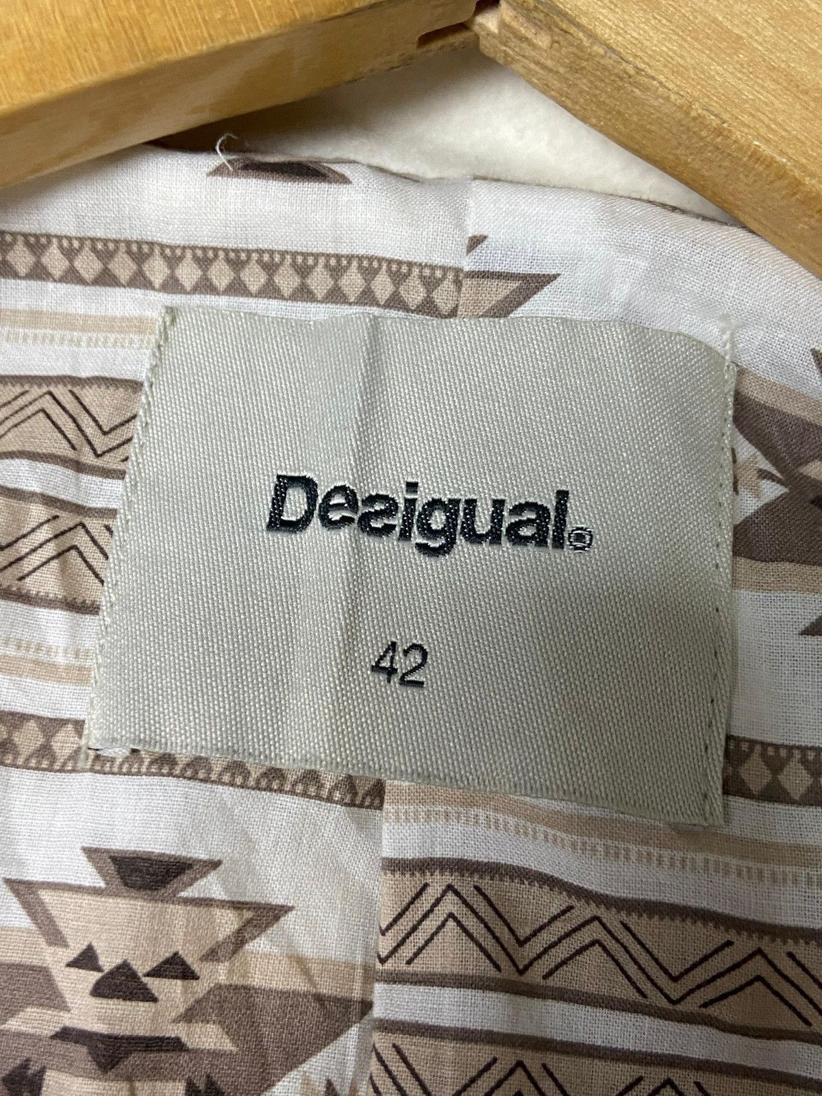 Desigual Vintage DESIGUAL Patchwork Style Jacket (149) Size US XS / EU 42 / 0 - 10 Thumbnail