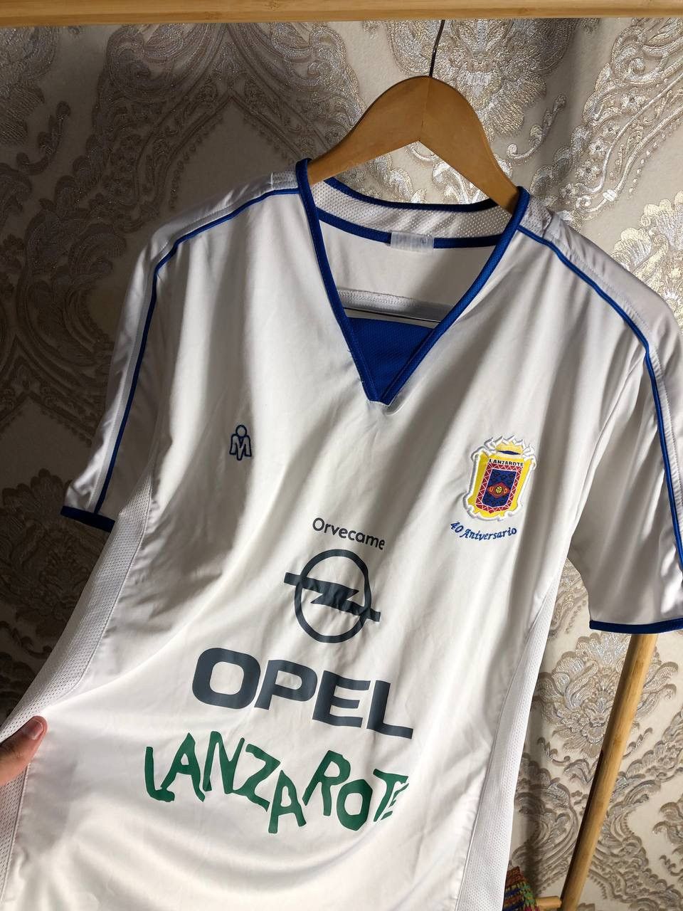 Vintage UNION DEPORTIVA LANZAROTE RETRO SOCCER JERSEY BLOKE Y2K 90s Size US L / EU 52-54 / 3 - 4 Thumbnail
