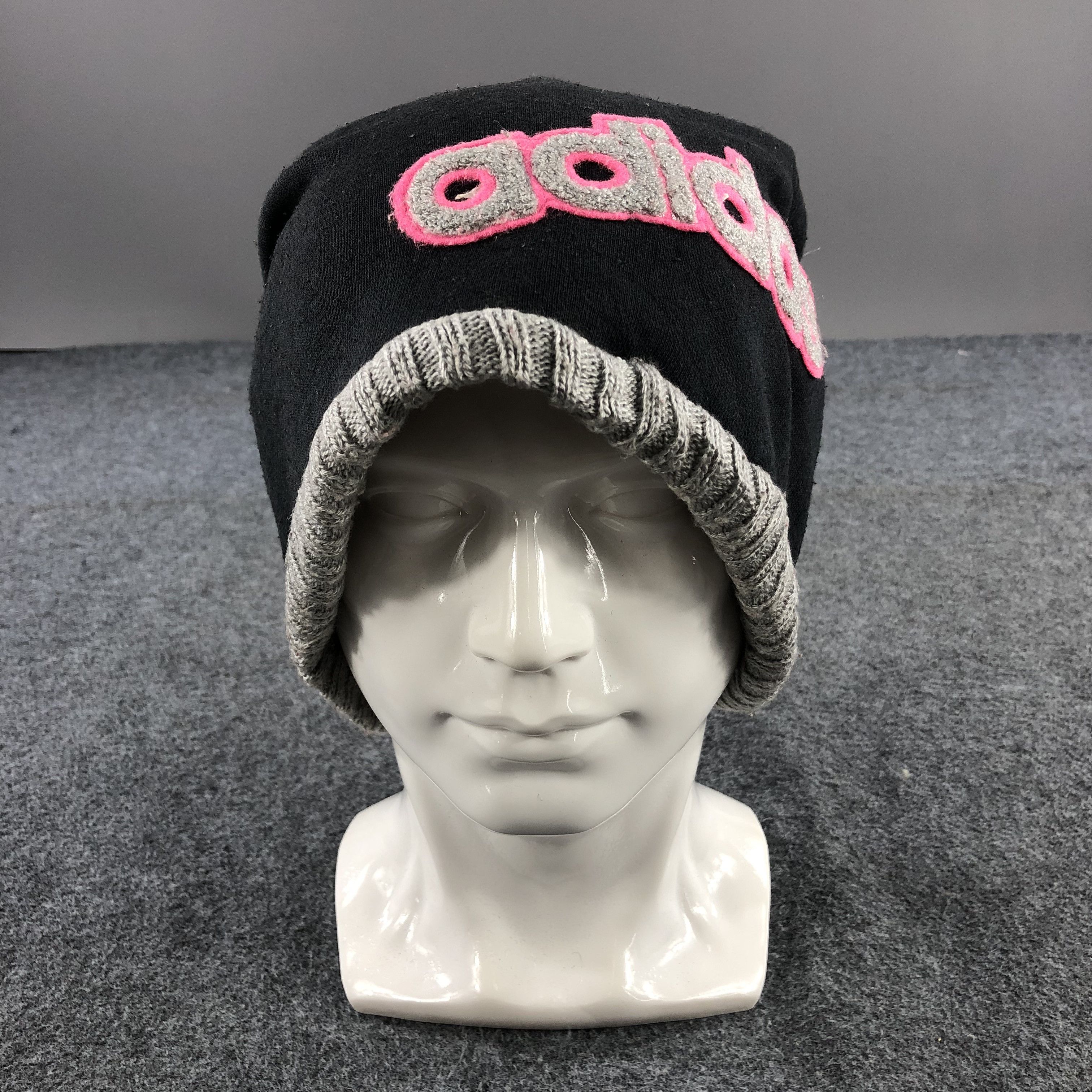 Vintage Adidas Reversible Beanie Snowcap Snow Hat B225 Size ONE SIZE - 1 Thumbnail