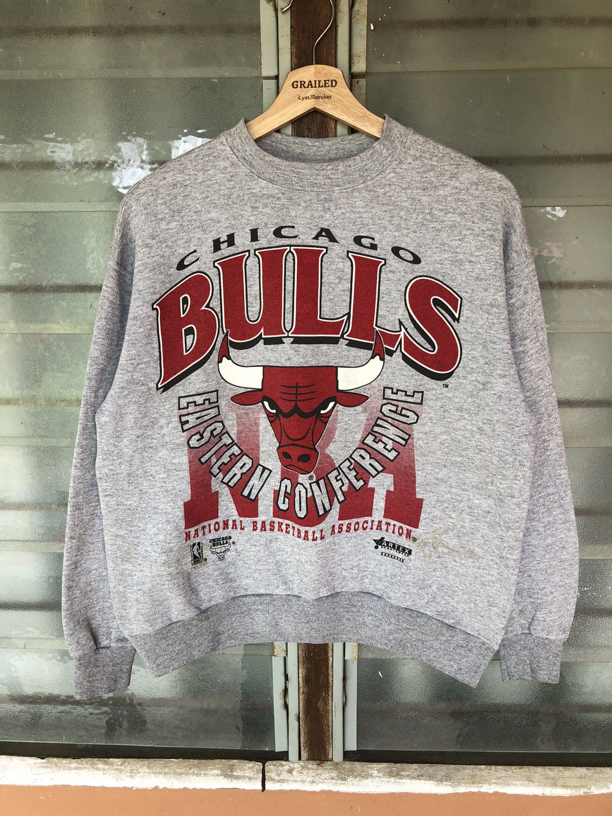 NBA × Vintage Vintage Chicago Bulls Sweatshirt Size US M / EU 48-50 / 2 - 1 Thumbnail
