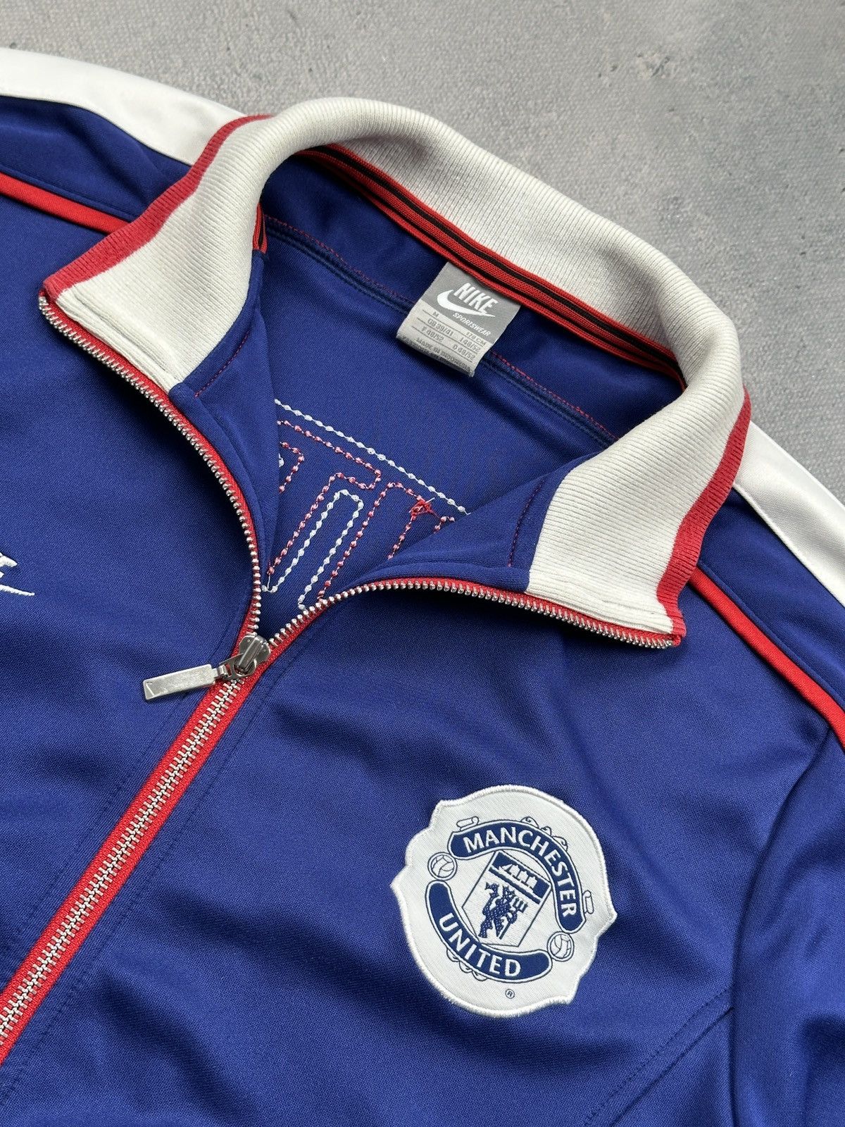 Nike Vintage Nike Manchester United Track Jacket 90s Y2K Blue M Size US M / EU 48-50 / 2 - 5 Thumbnail