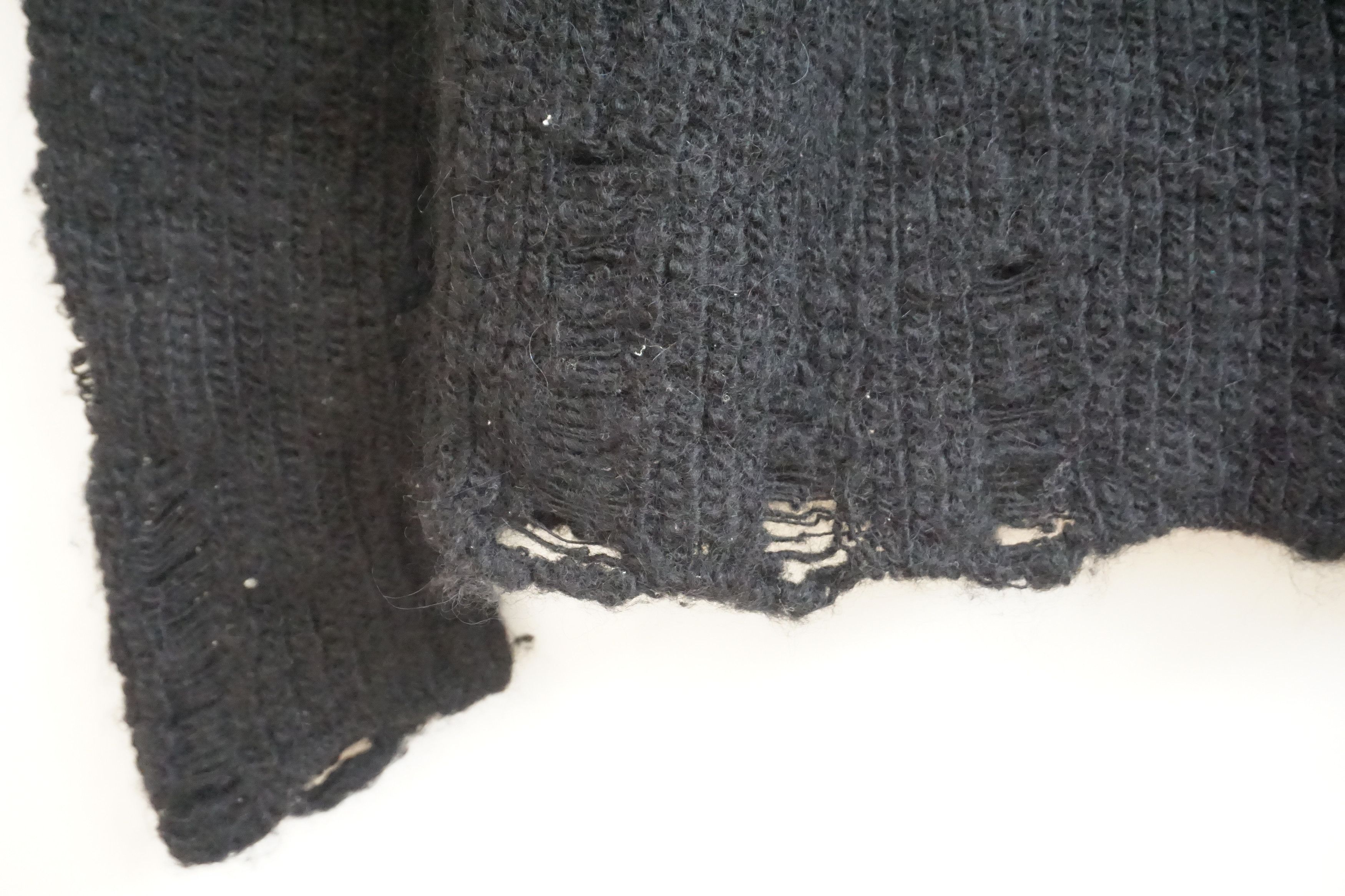 Song For The Mute FW17 Distressed Knit Size US S / EU 44-46 / 1 - 4 Thumbnail