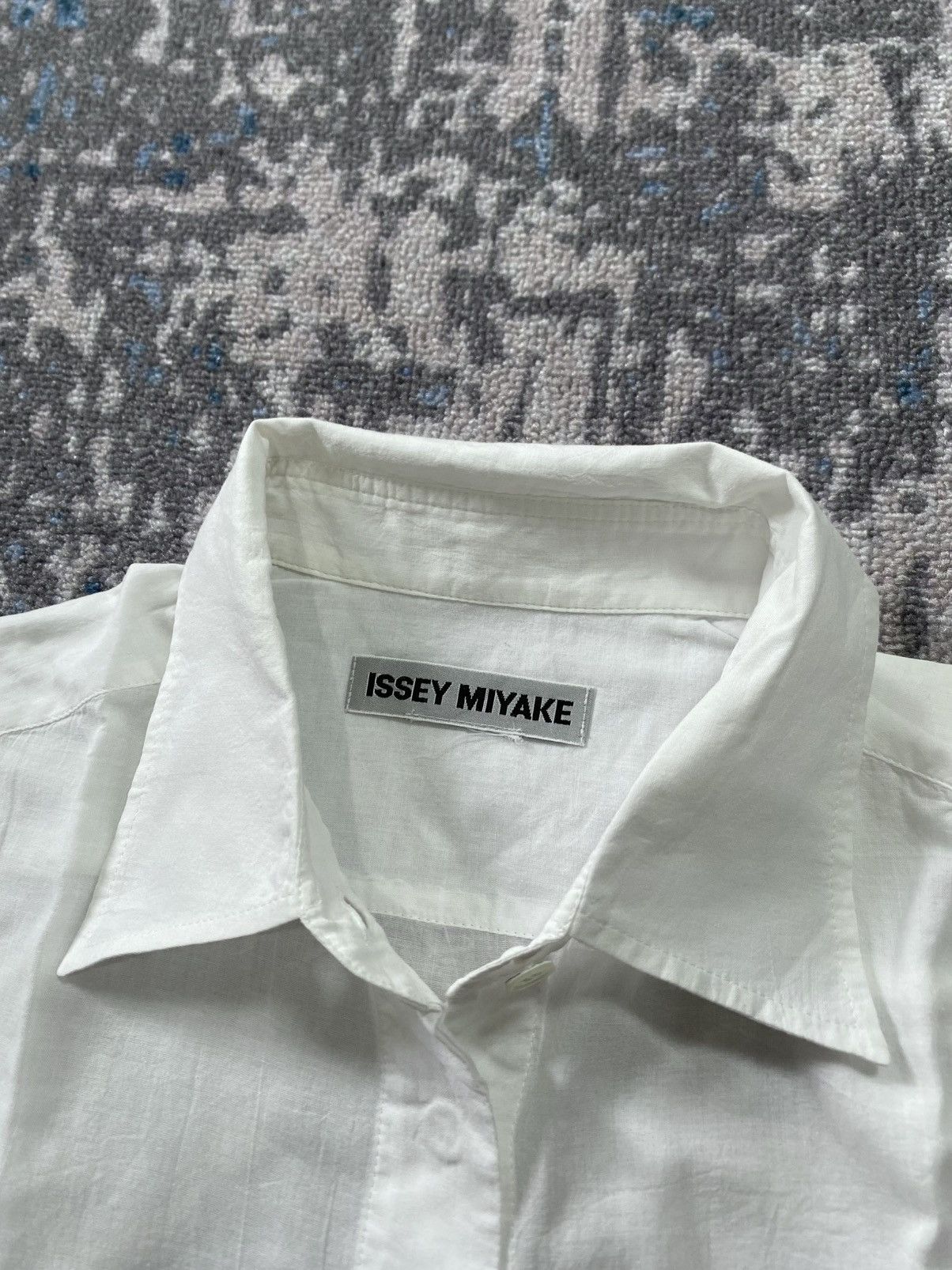 Issey Miyake Vintage Issey Miyake Hidden Button Shirt Size M / US 6-8 / IT 42-44 - 4 Thumbnail