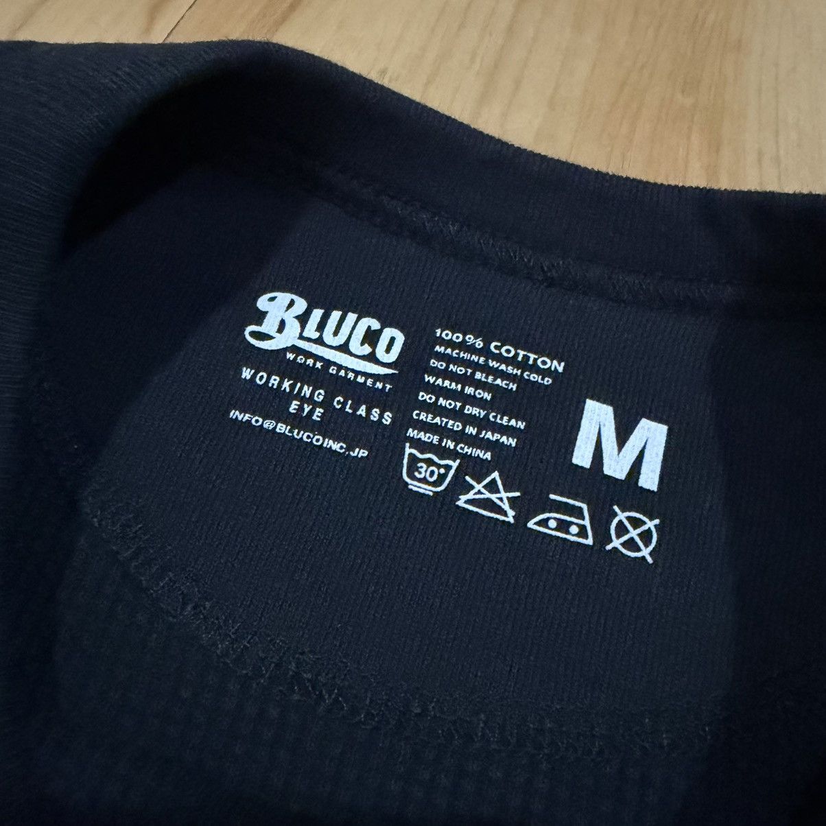 Japanese Brand Bluco work garment muffle long sleeve shirt Size US M / EU 48-50 / 2 - 3 Thumbnail
