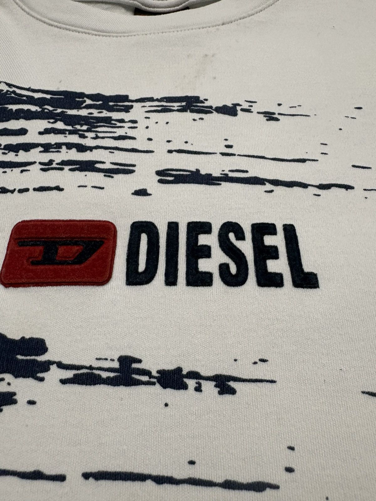 Diesel Diesel 2000s Distressed White Brush Stroke Tee 3D Logo M Y2K Size US M / EU 48-50 / 2 - 6 Thumbnail