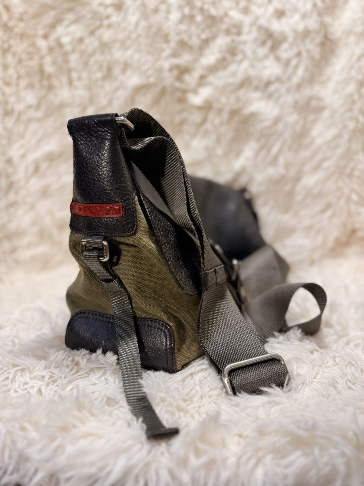 Cornelian Taurus Daisuke Iwanaga Green Leather Bag