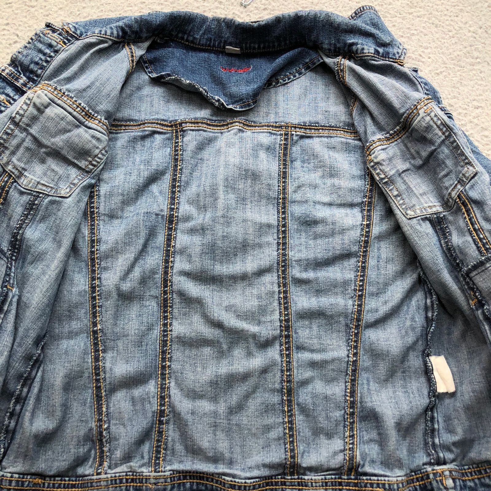 Wrangler Vintage Wrangler Denim Jean Trucker Jacket Women Small Blue Size S / US 4 / IT 40 - 6 Thumbnail