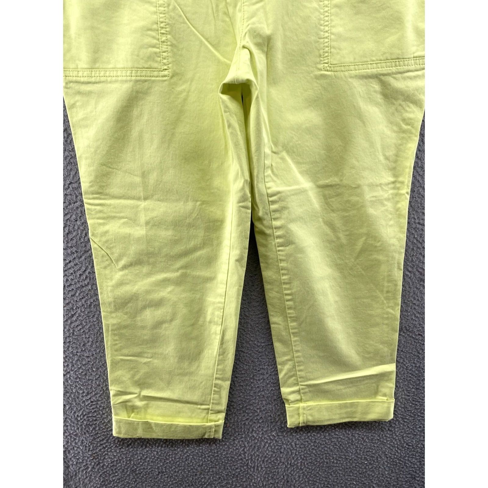 Tommy Hilfiger Tommy Hilfiger Womens Pants Neon Lime Green Roll Up Tab 12 Denim Cotton 90s City Hip Hop Logo Casual Workwear Pants Womens Size 34" / US 12 / IT 48 - 2 Thumbnail