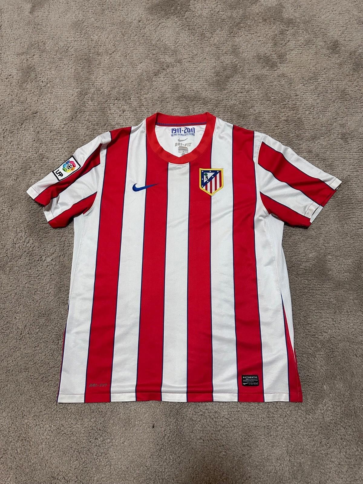 Nike Atlético Madrid Spain 2011/2012 Home SOCCER SOCCER JERSEY Size US L / EU 52-54 / 3 - 1 Thumbnail