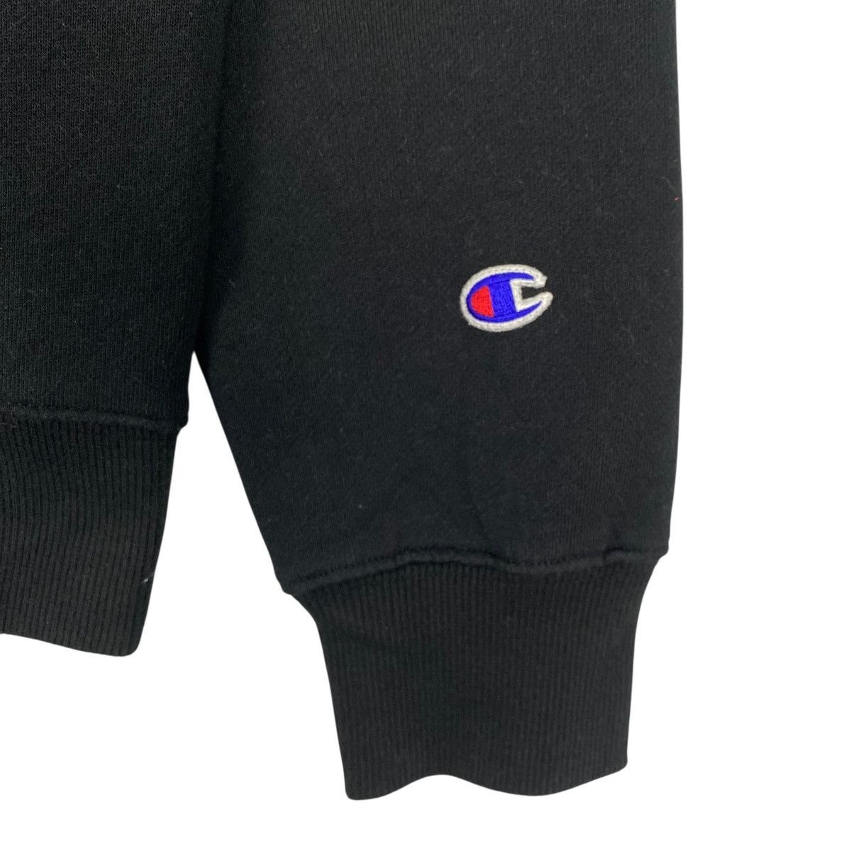 Vintage Vintage Champion Riverton Sweatshirt Crewneck Black Size M Size US M / EU 48-50 / 2 - 5 Thumbnail