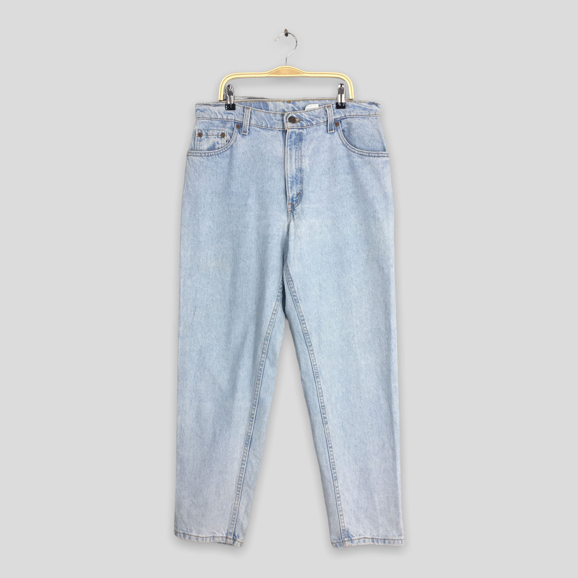 Size 32x28.5 Vintage Levi's 550 Relaxed Fit Jeans