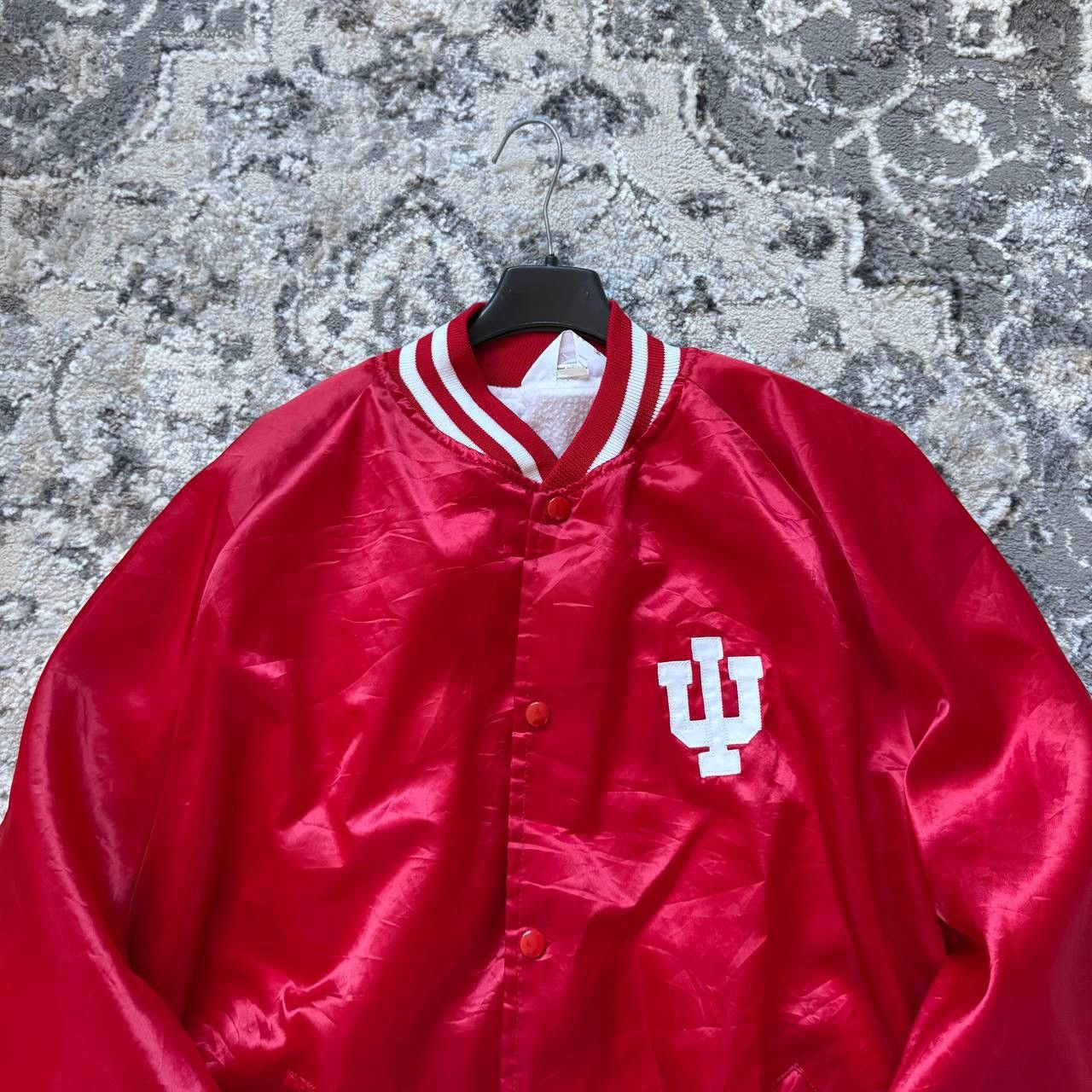 Vintage Vintage 80’s IU Indiana Hoosiers Retro Satin Bomber Jacket Size US XL / EU 56 / 4 - 6 Thumbnail