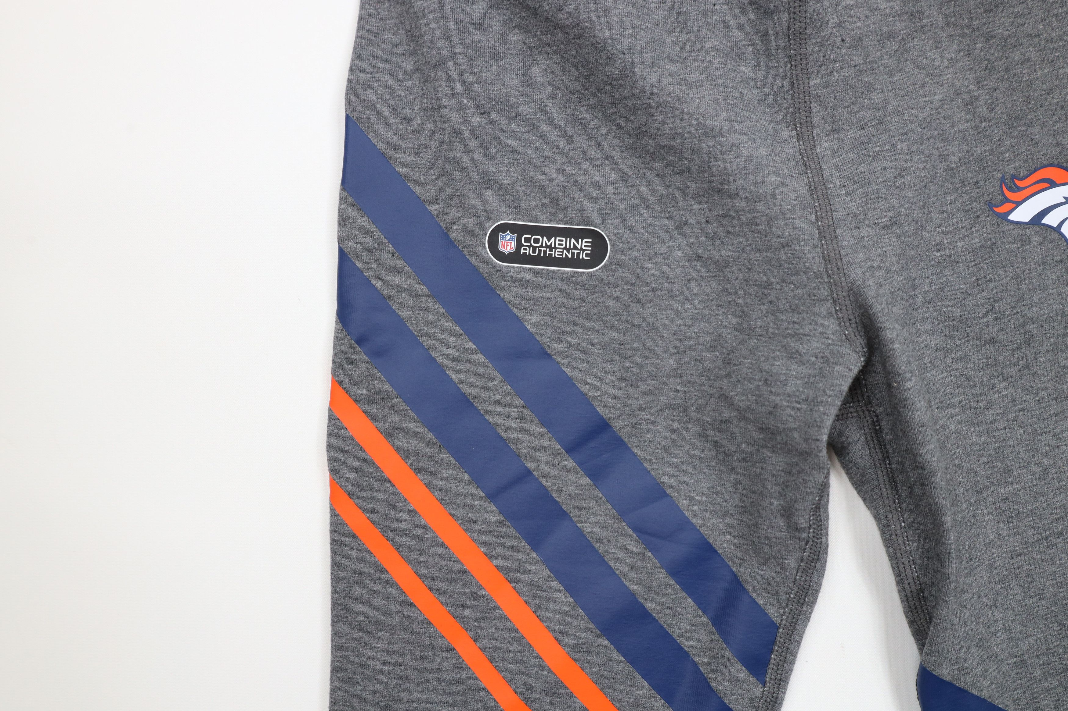 Under Armour × Vintage New Under Armour Combine Denver Broncos Football Tights Gray Size 26" / US 2 / IT 38 - 5 Thumbnail