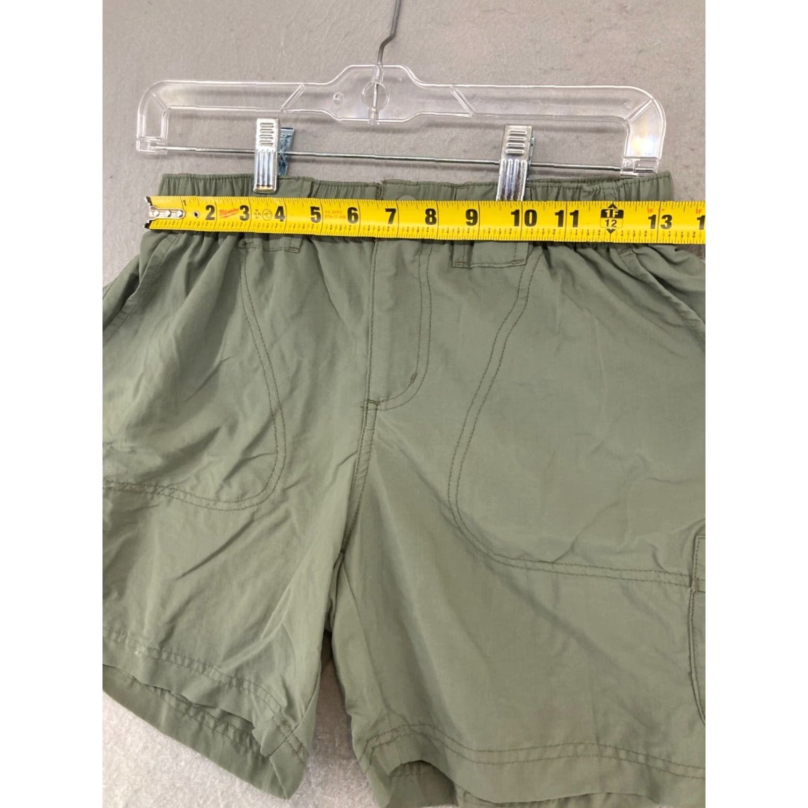 Vintage Columbia Women's Cargo Shorts XS Green Outdoor Hiking Activewear Casual Travel Nylon Elastic Waist Pockets Size 26" / US 2 / IT 38 - 2 Thumbnail