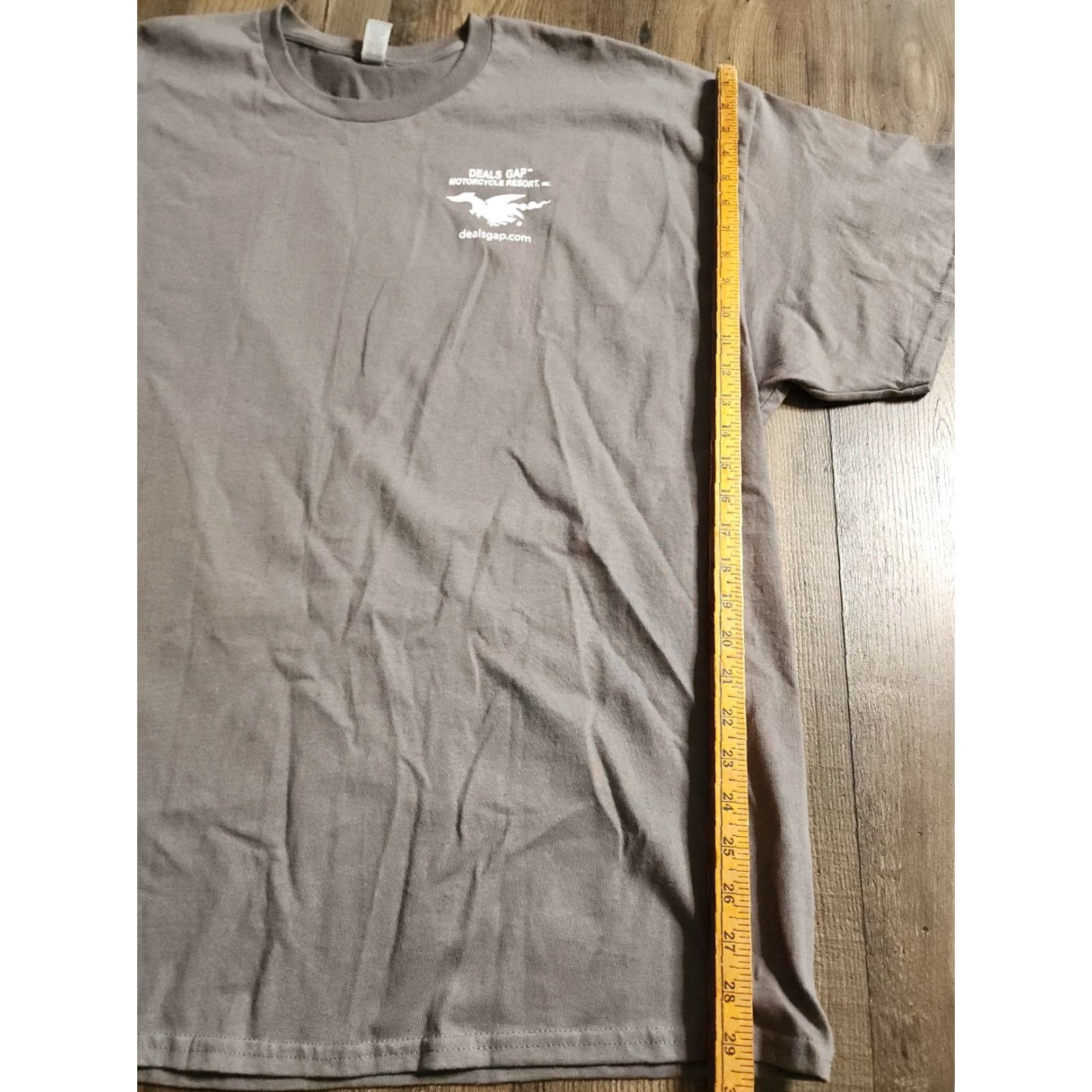 Gildan Mens Gildan T-Shirt 3XL Gray Crew Neck Short Sleeve Dragon Graphic Print Double Sided Motorcycle Biker 90s? Size US XXL / EU 58 / 5 - 2 Thumbnail