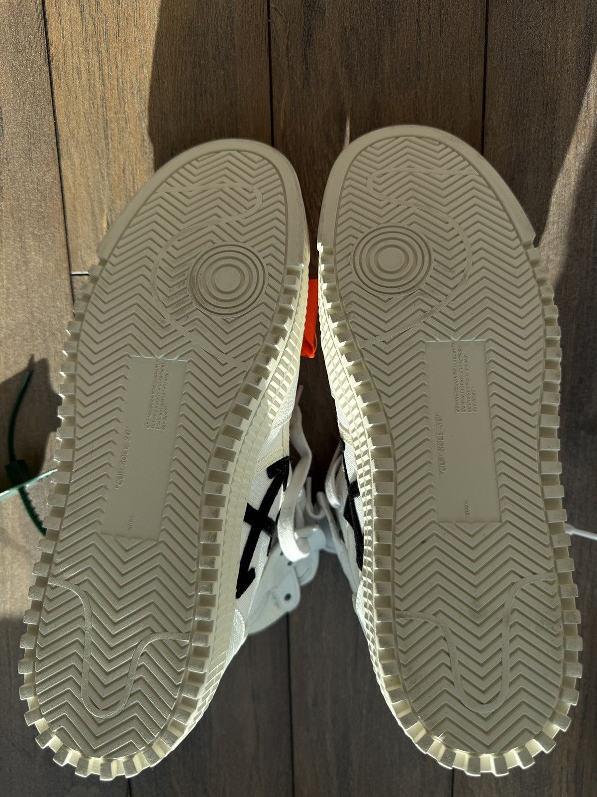 Off-White Off White Men’s High Top Sneaker Size US 8 / EU 41 - 6 Thumbnail