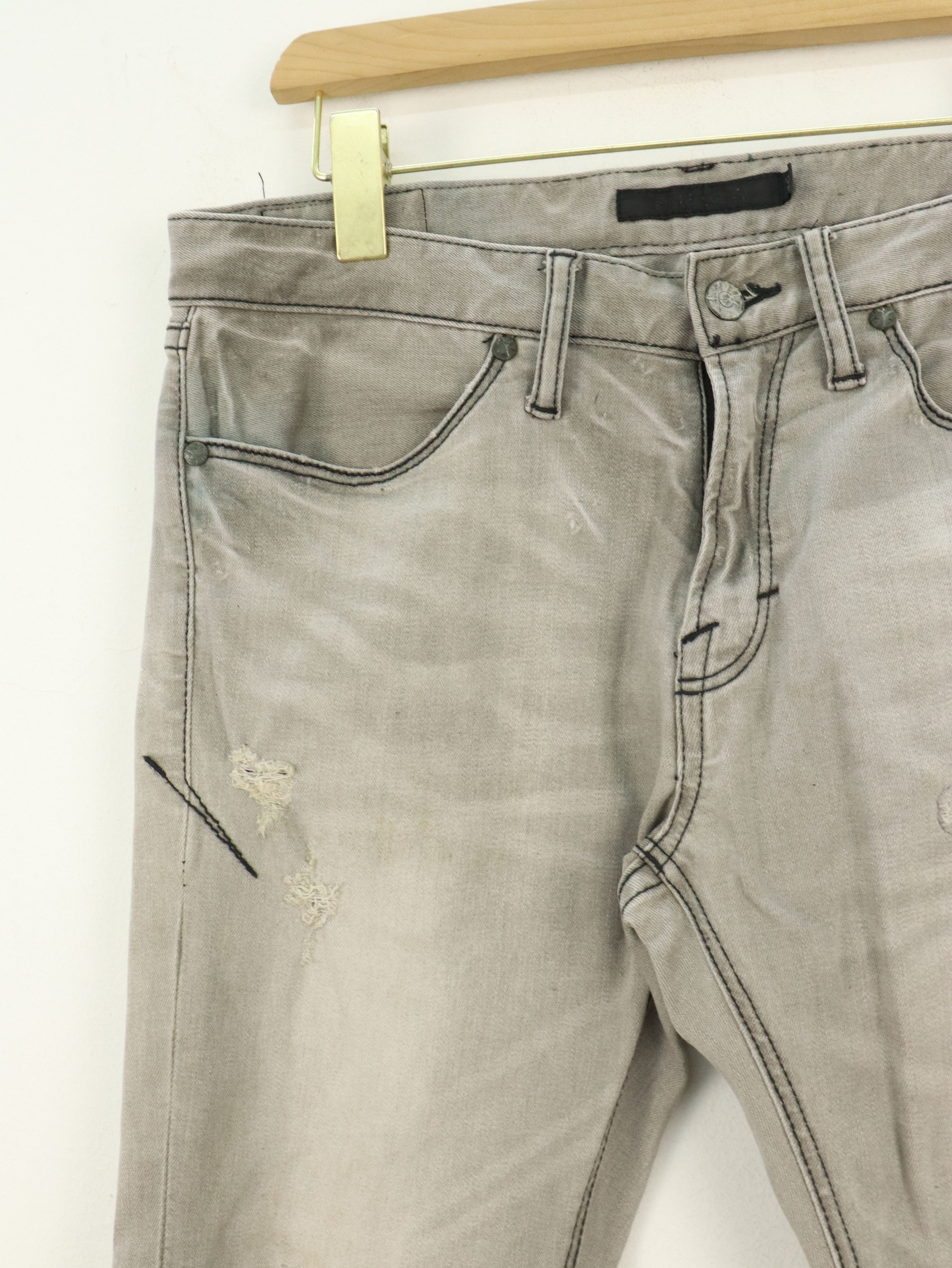 GOSTAR DE FUGA FUGA Skinny Distressed Patched Stretchable Pant Size US 33 - 4 Thumbnail