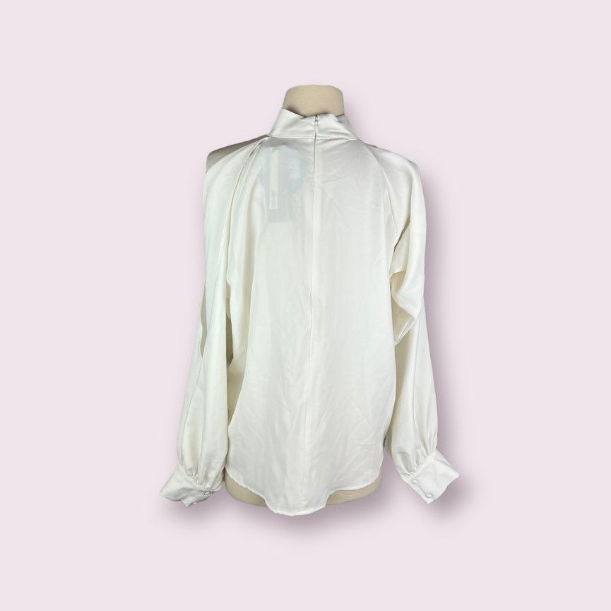 Nordstrom Do + Be | Shoulder Slit Top | Size Small Size S / US 4 / IT 40 - 6 Thumbnail