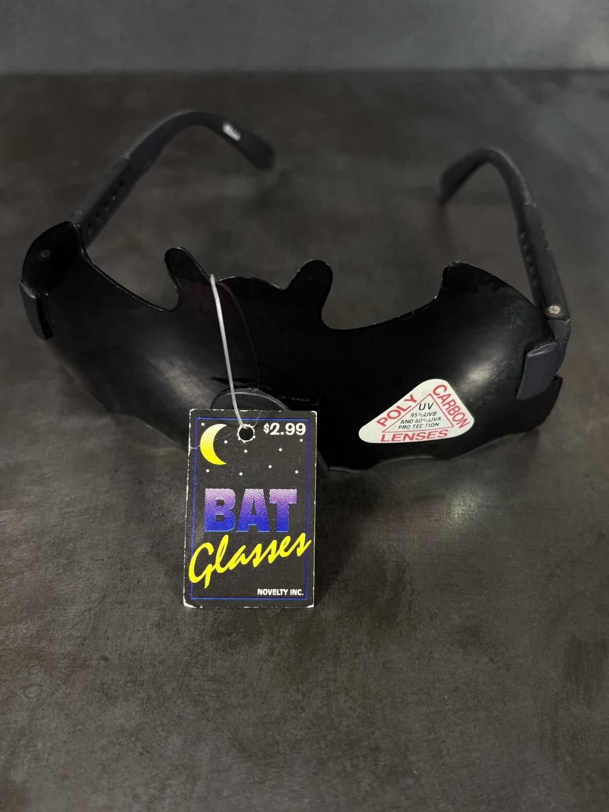 Vintage Vintage Batman Sunglasses 90s Novelty Bat Glasses Shield Y2K Size ONE SIZE - 3 Thumbnail