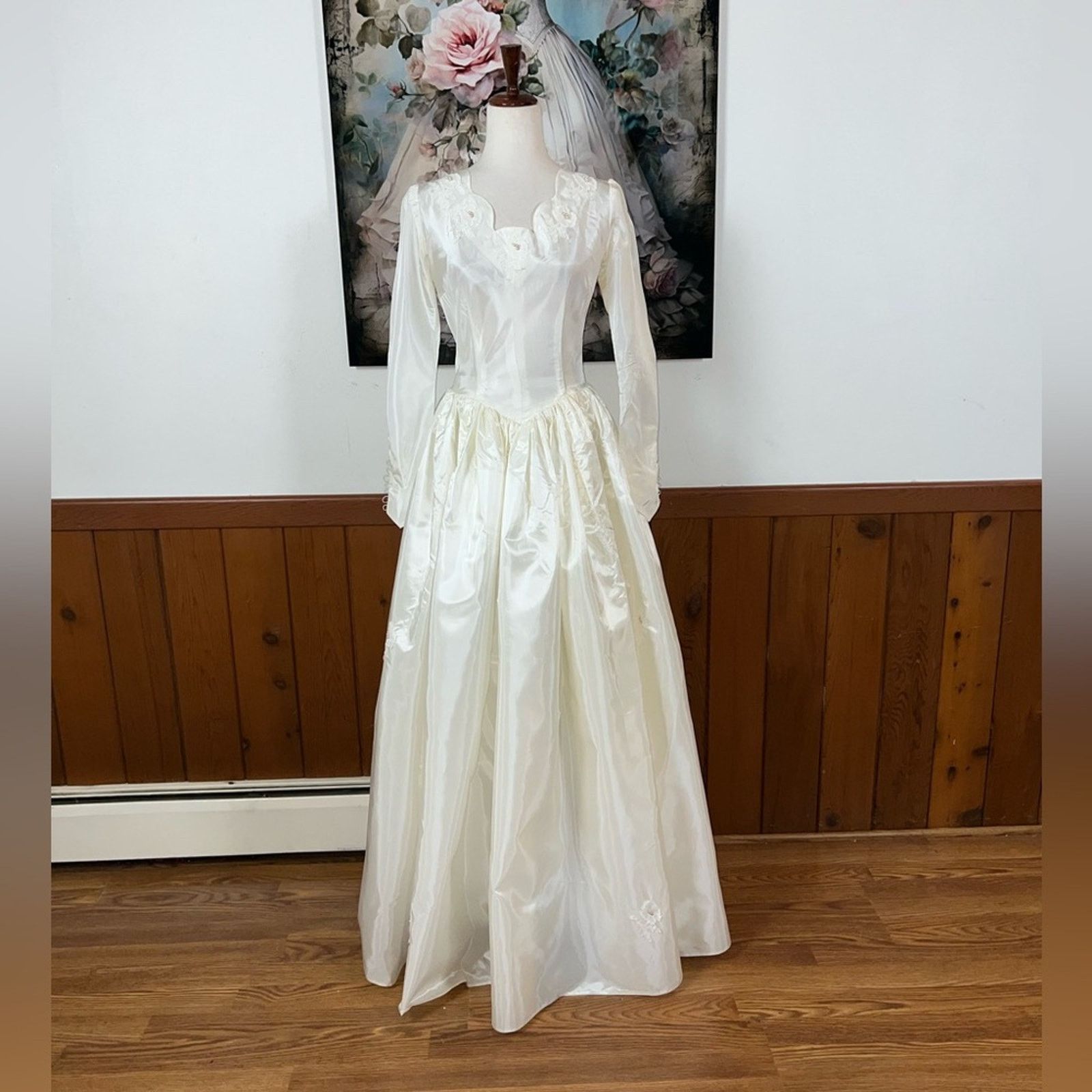 Vintage Elegant Vintage 1950s Taffeta Wedding Gown! Size M / US 6-8 / IT 42-44 - 2 Thumbnail