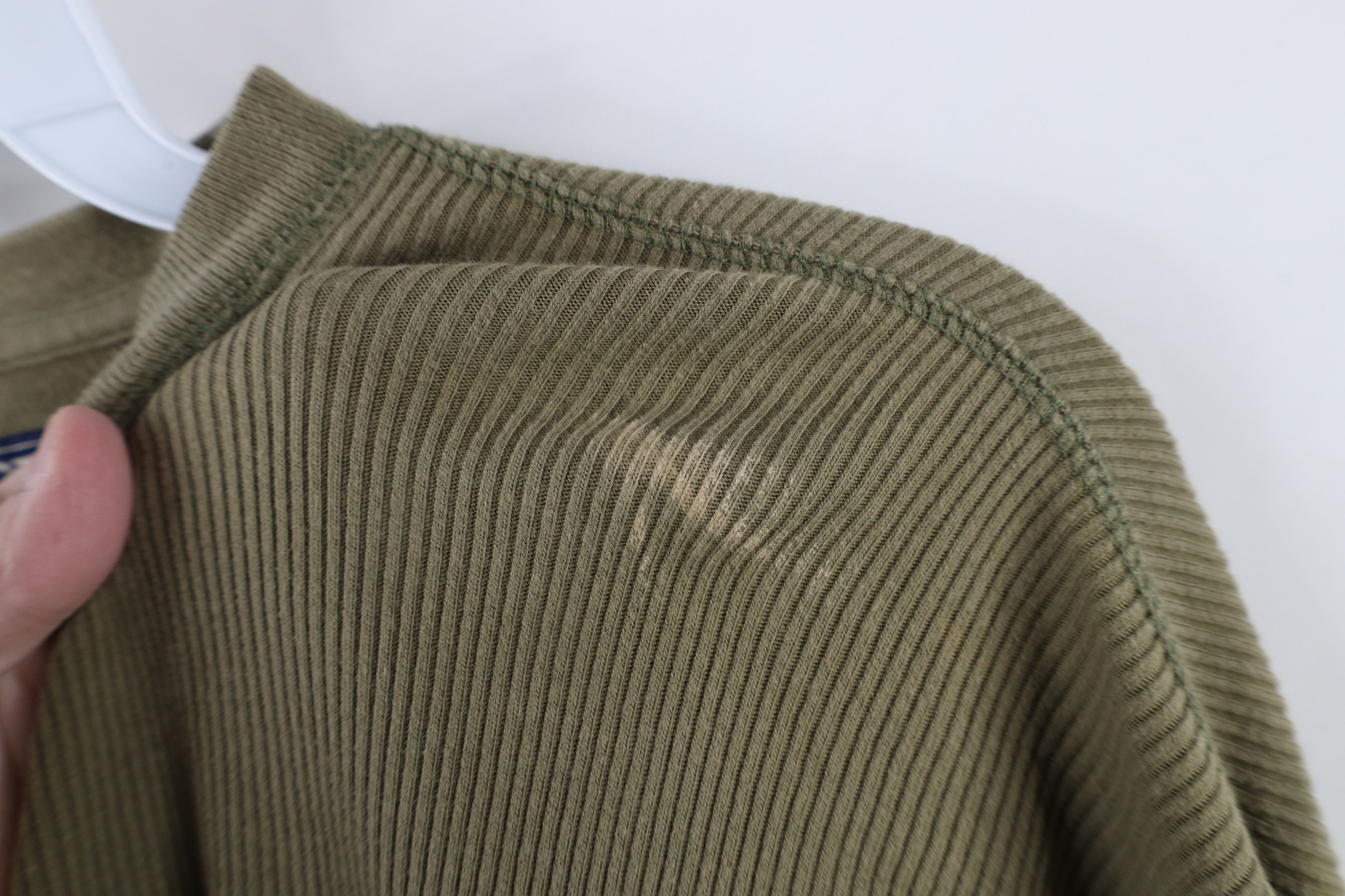 Vintage Vintage 90s Streetwear Blank Ribbed Knit Henley T-shirt Size US L / EU 52-54 / 3 - 4 Thumbnail