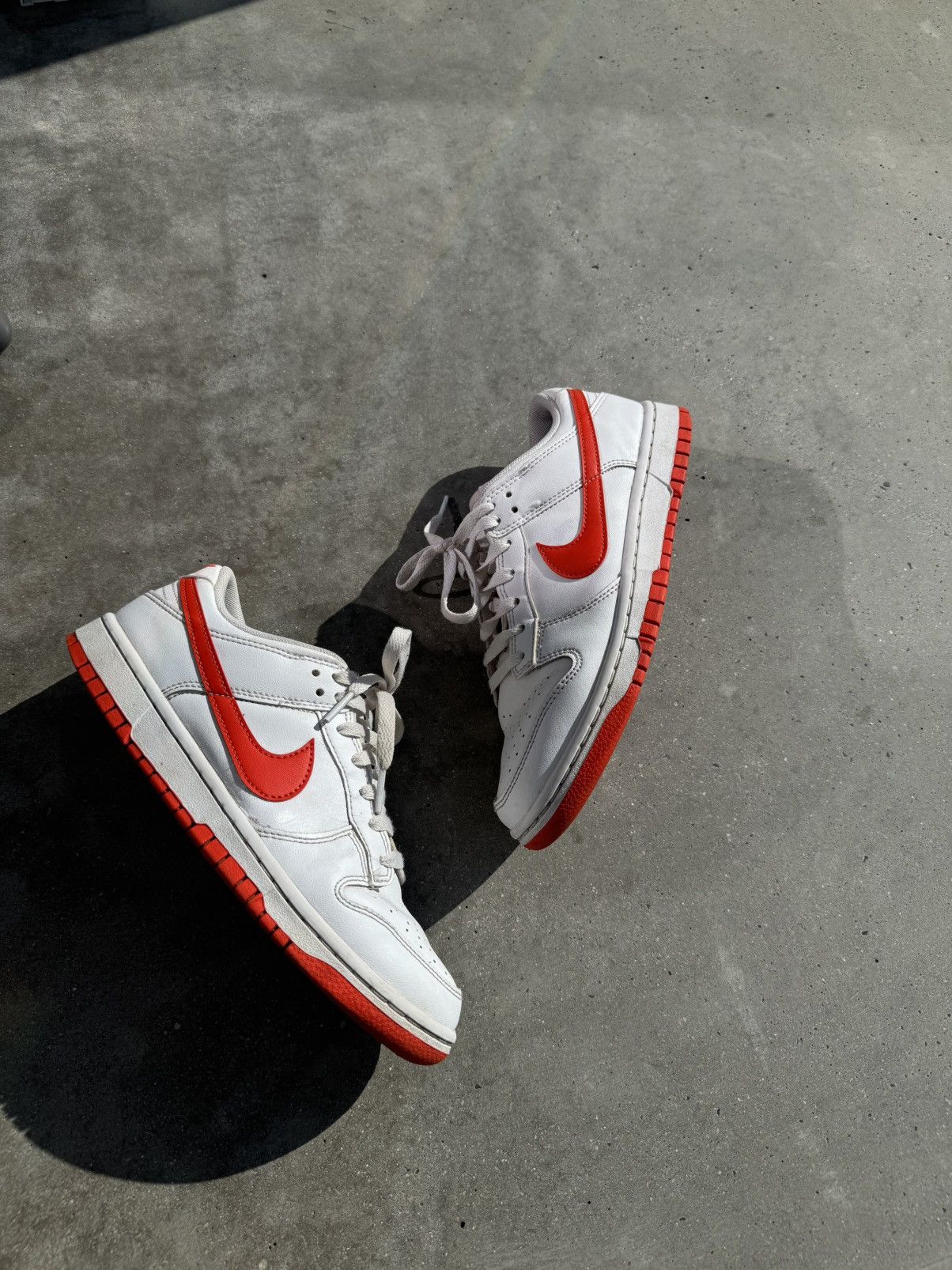 Nike Nike Dunk Low Retro white picante red Size US 7 / EU 40 - 2 Thumbnail