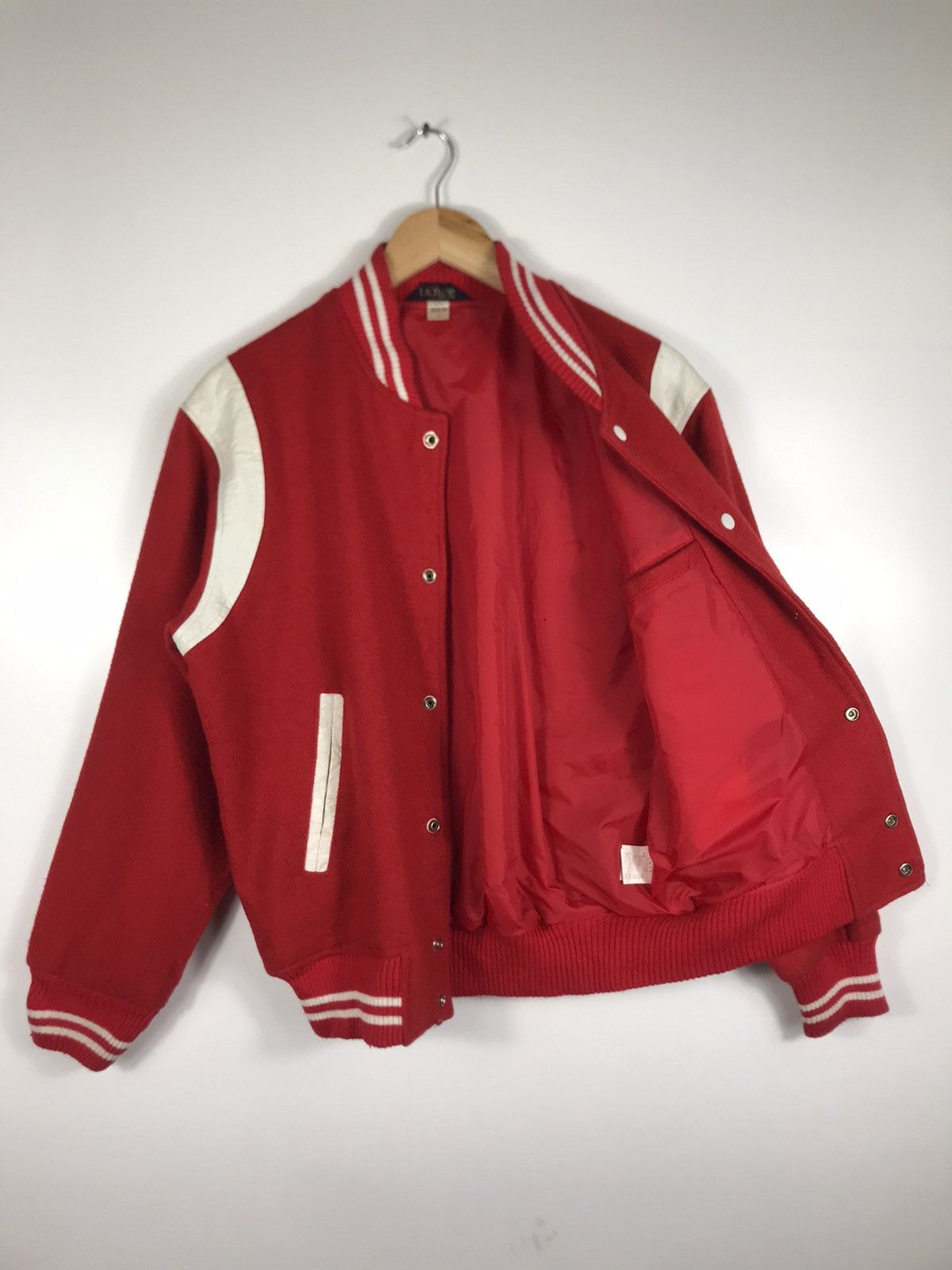 Vintage ⚡️Vintage La Crosse Red Varsity Jacket Size US L / EU 52-54 / 3 - 10 Thumbnail
