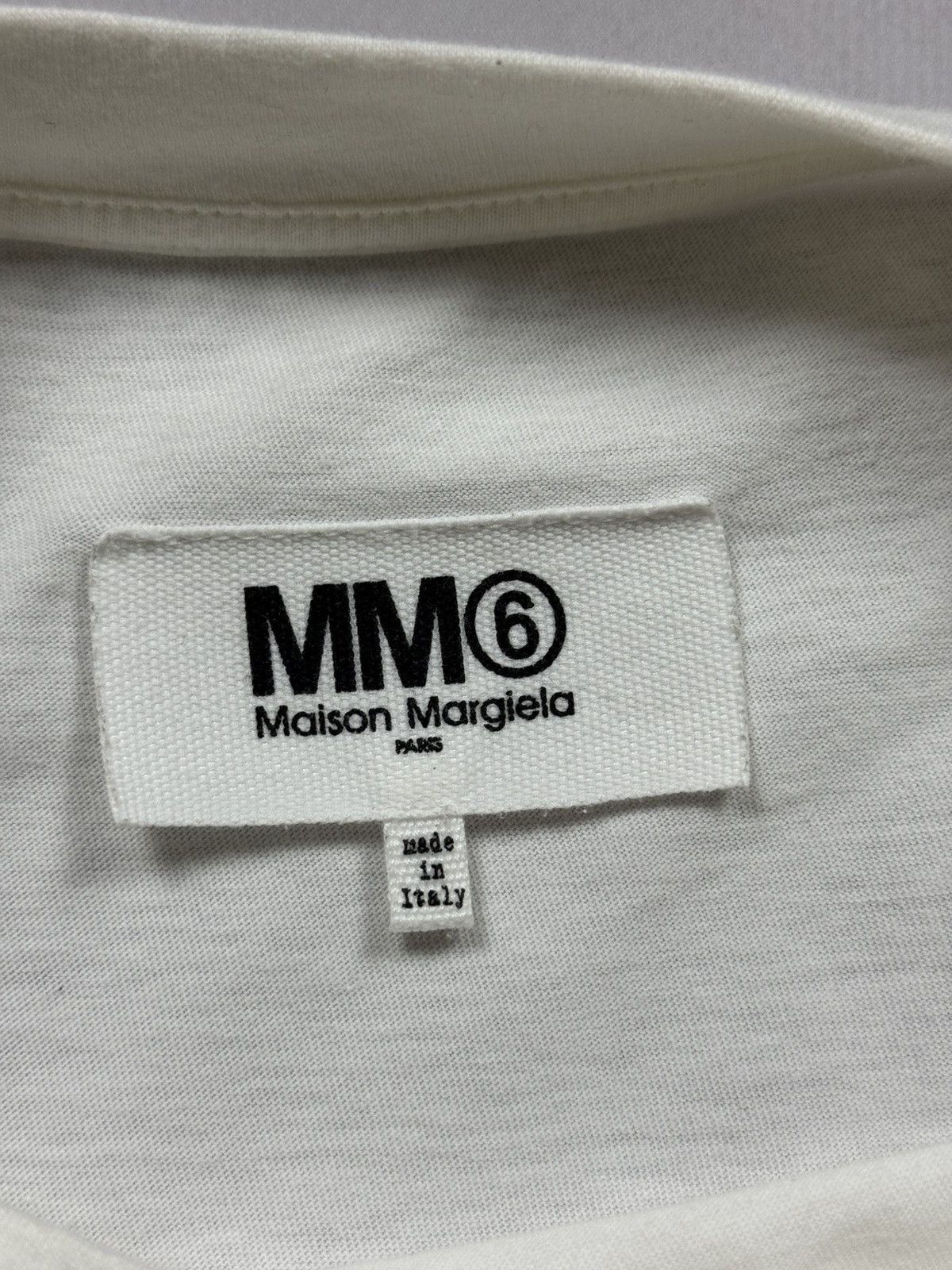 MM6 × Maison Margiela MM6 Maison Margiela Side Logo Tee(Black/M) Size US M / EU 48-50 / 2 - 6 Thumbnail