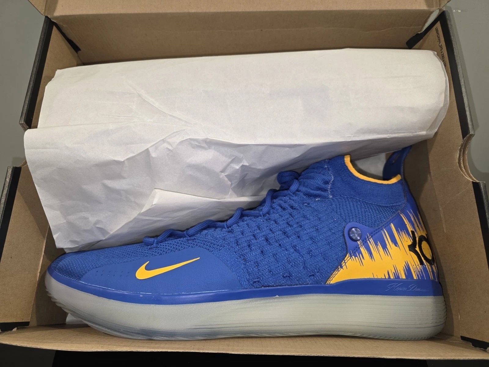 Nike RARE PROMO Nike KD 11 warriors PE Sz 18 Player Size US 15 / EU 48 - 1 Thumbnail
