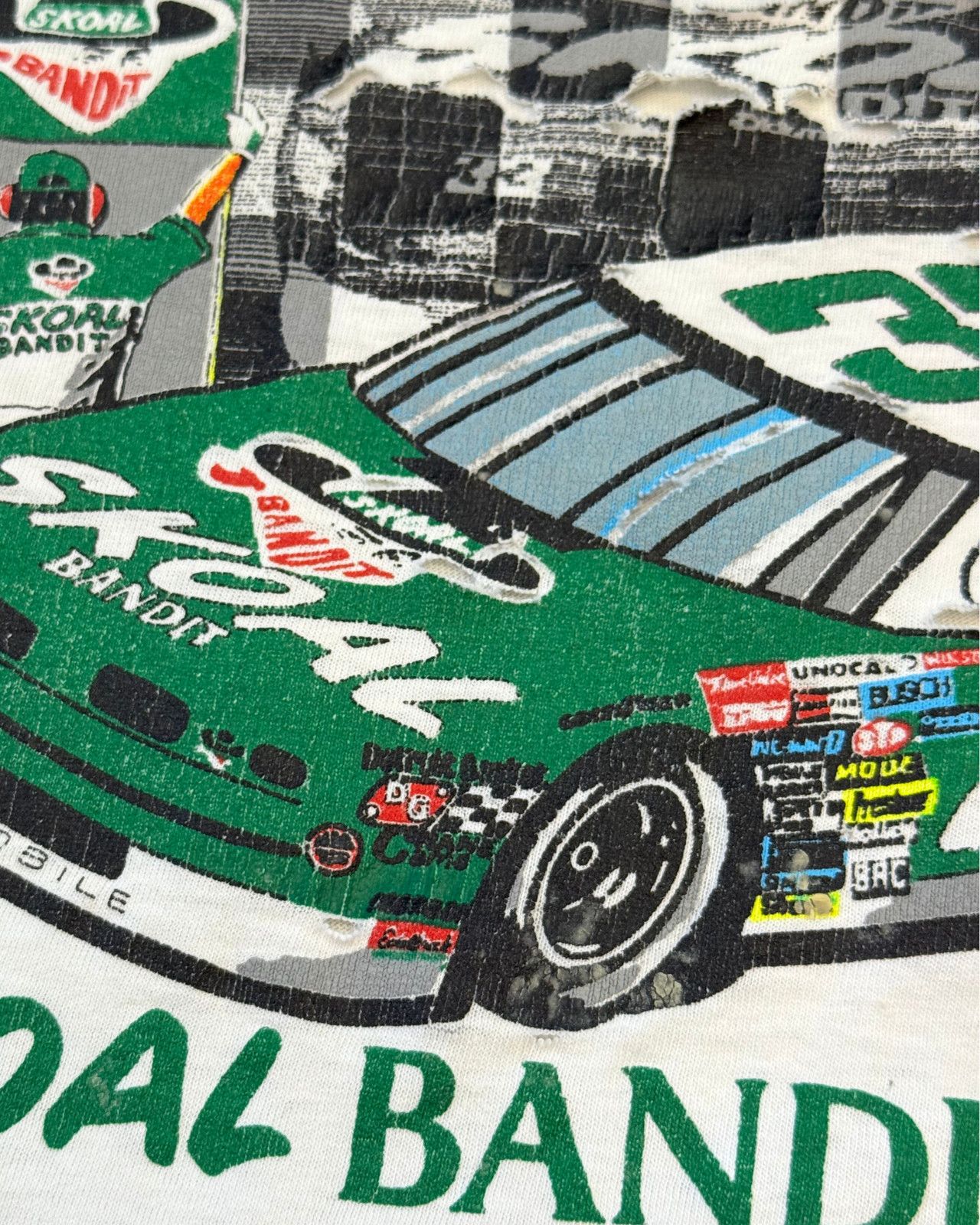 Vintage Vintage 1989 Harry Gant Skoal Bandit Racing T-Shirt - Small Size US S / EU 44-46 / 1 - 8 Thumbnail