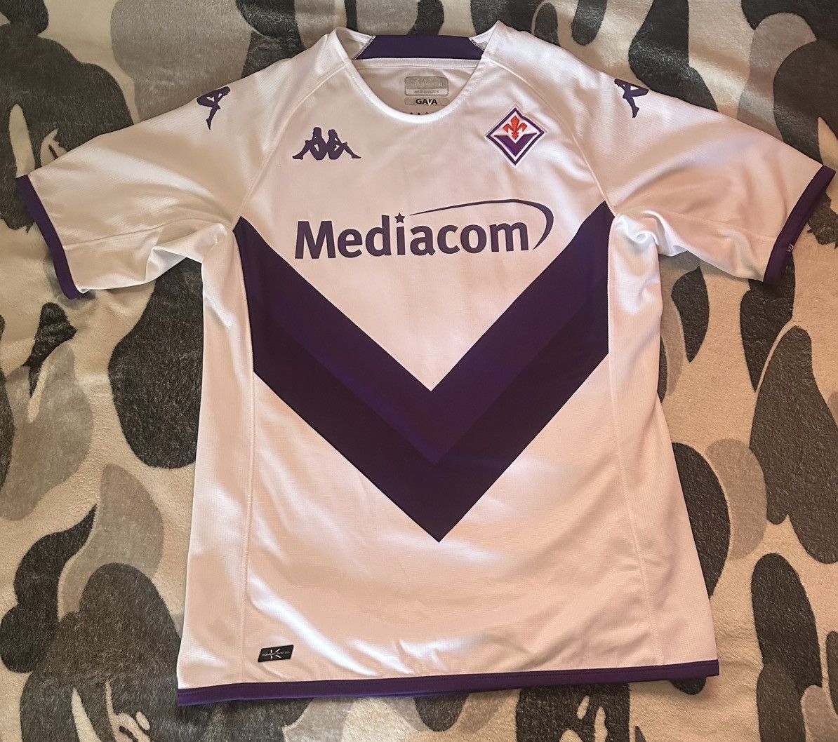 Kappa Fiorentina Kappa 22/23 Away Jersey Size M Size US M / EU 48-50 / 2 - 1 Thumbnail