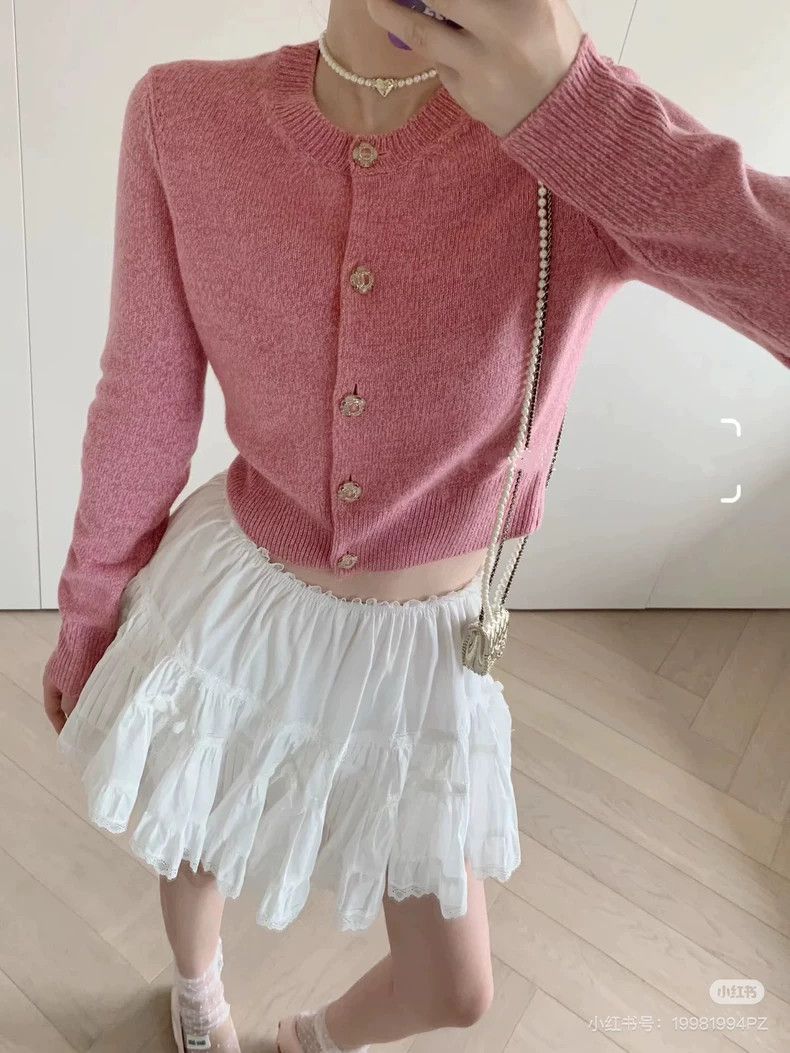Chanel Chanel Flower glazed buckle pink round neck long sleeves Size XS / US 0-2 / IT 36-38 - 7 Thumbnail