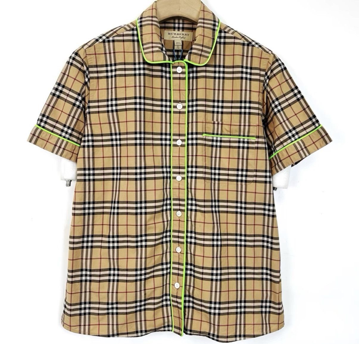 Burberry Burberry Check Fluorescent Green Trim Short Sleeve Shirt K12 Size US S / EU 44-46 / 1 - 1 Thumbnail