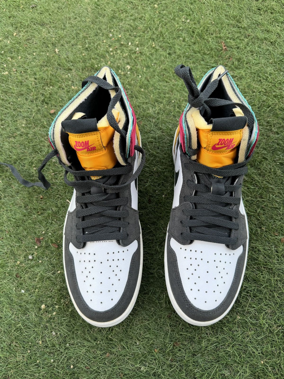 Nike AIR JORDAN 1 ZOOM AIR HIGH SNEAKERS Size US 10 / EU 43 - 6 Thumbnail