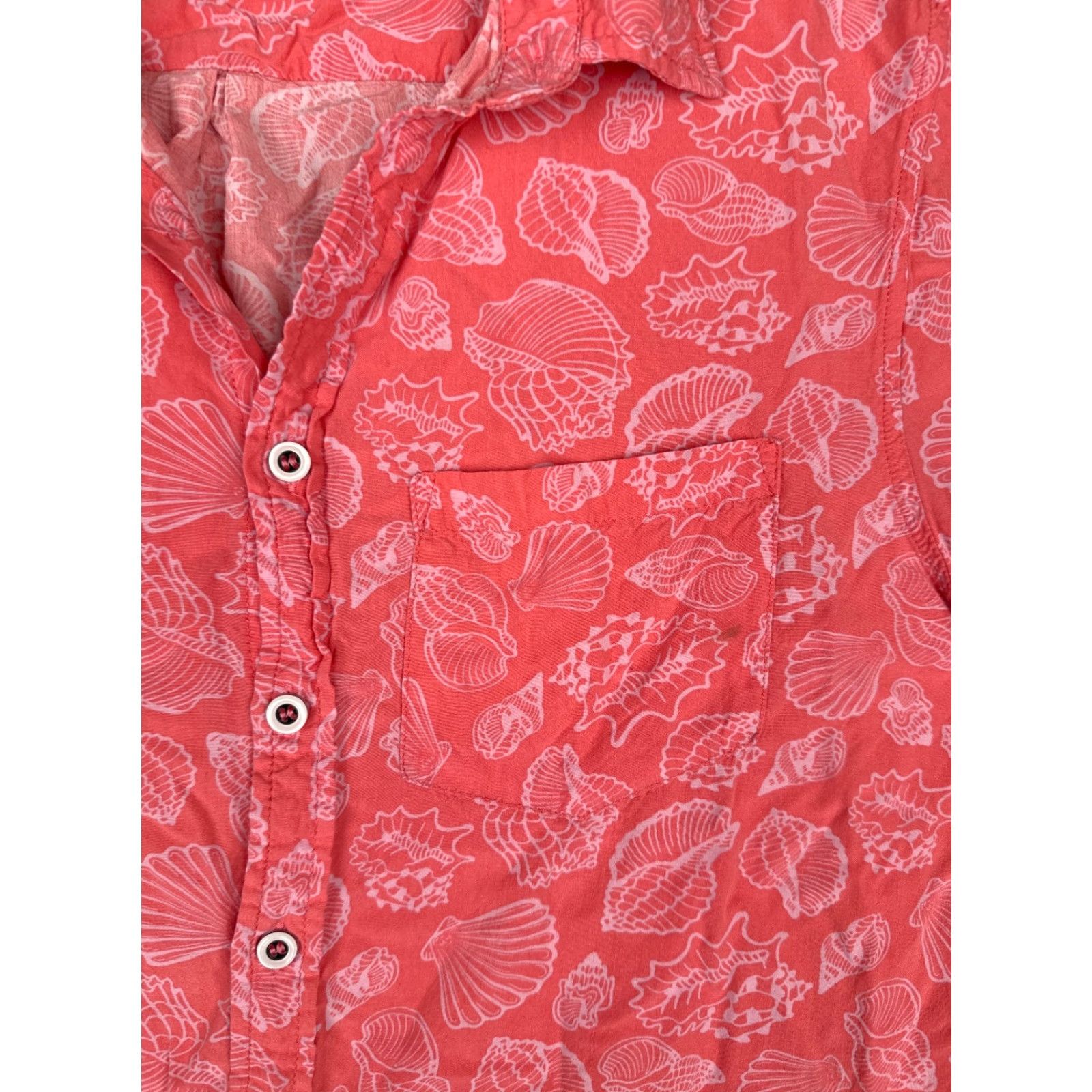 Vintage Cove Shirt Men M Pink White Seashells 100% Rayon Button Up Pocket Hawaiian Logo: Resort Vacation Luau Aloha American Geometric Short Sleeve Size US M / EU 48-50 / 2 - 6 Thumbnail