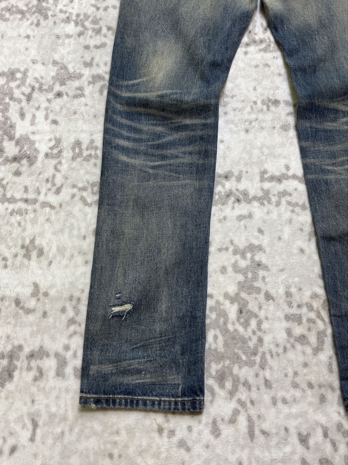 MNML Y2K MNML Blue Yarn Heavy Distressed Denim Jeans Size US 31 - 16 Thumbnail