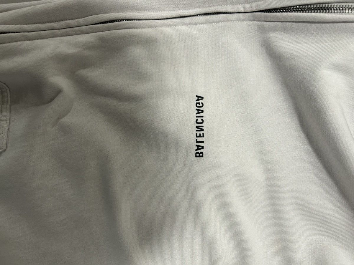 Balenciaga Balenciaga Hoodie Size US XL / EU 56 / 4 - 4 Thumbnail