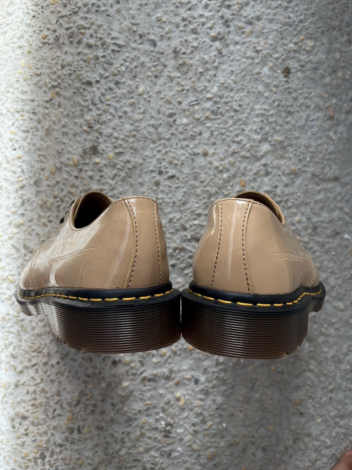 Undercover Dr. Martens Undercover x 1461 Patent Leather 'Beige' Size US 11 / EU 44 - 6 Thumbnail