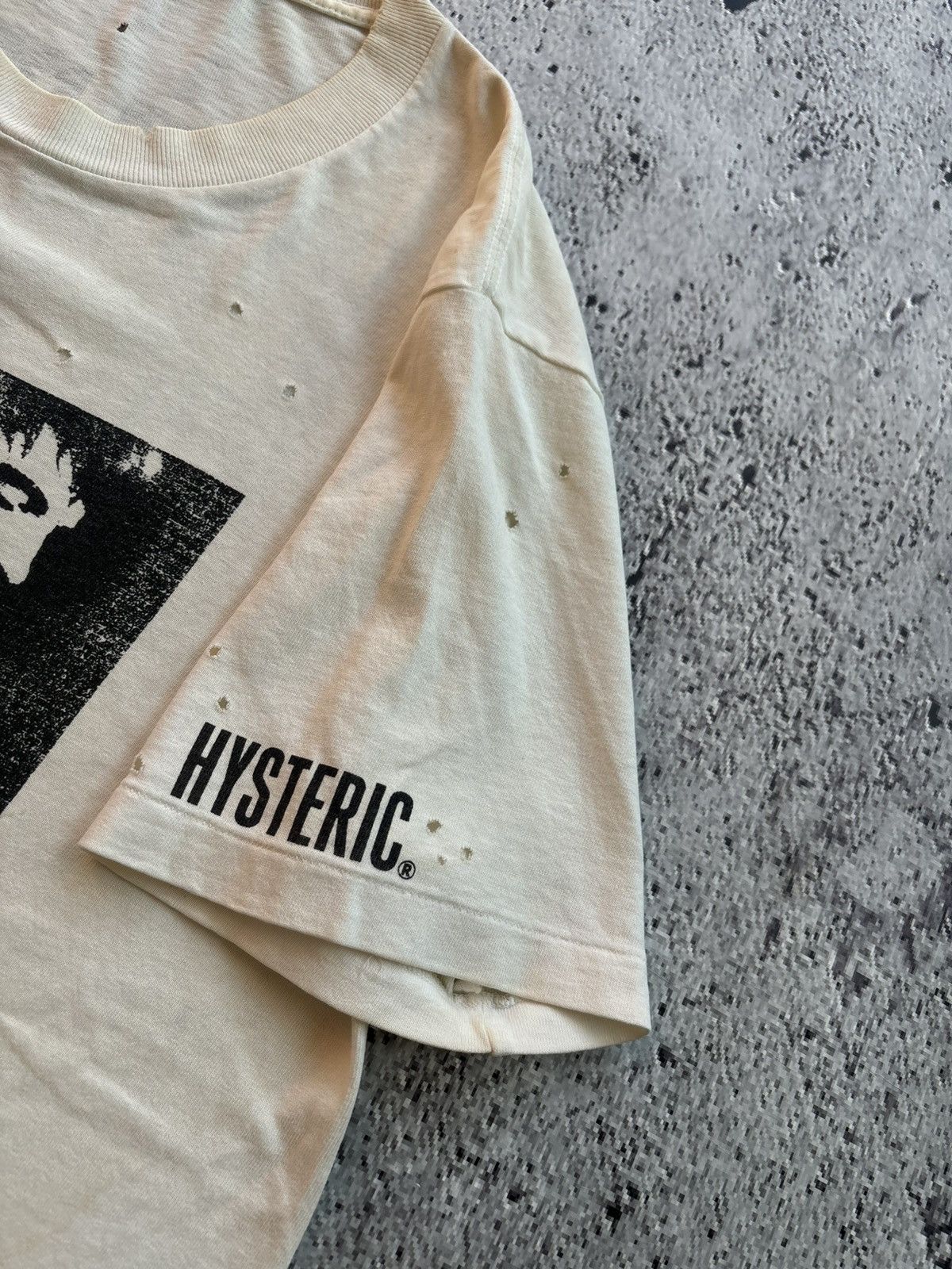 Hysteric Glamour Hysteric Glamour Elvis Presley Thrashed Tshirt Size US M / EU 48-50 / 2 - 6 Thumbnail