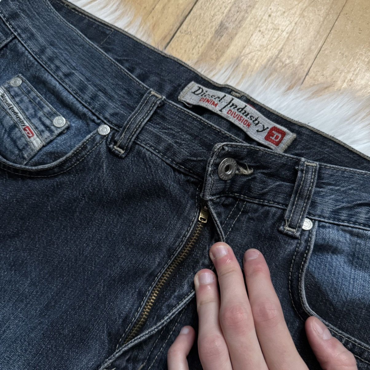 Diesel 📌 Vintage DIESEL Y2K Straight Relaxed Crazy Denim Jeans Size US 34 / EU 50 - 12 Thumbnail