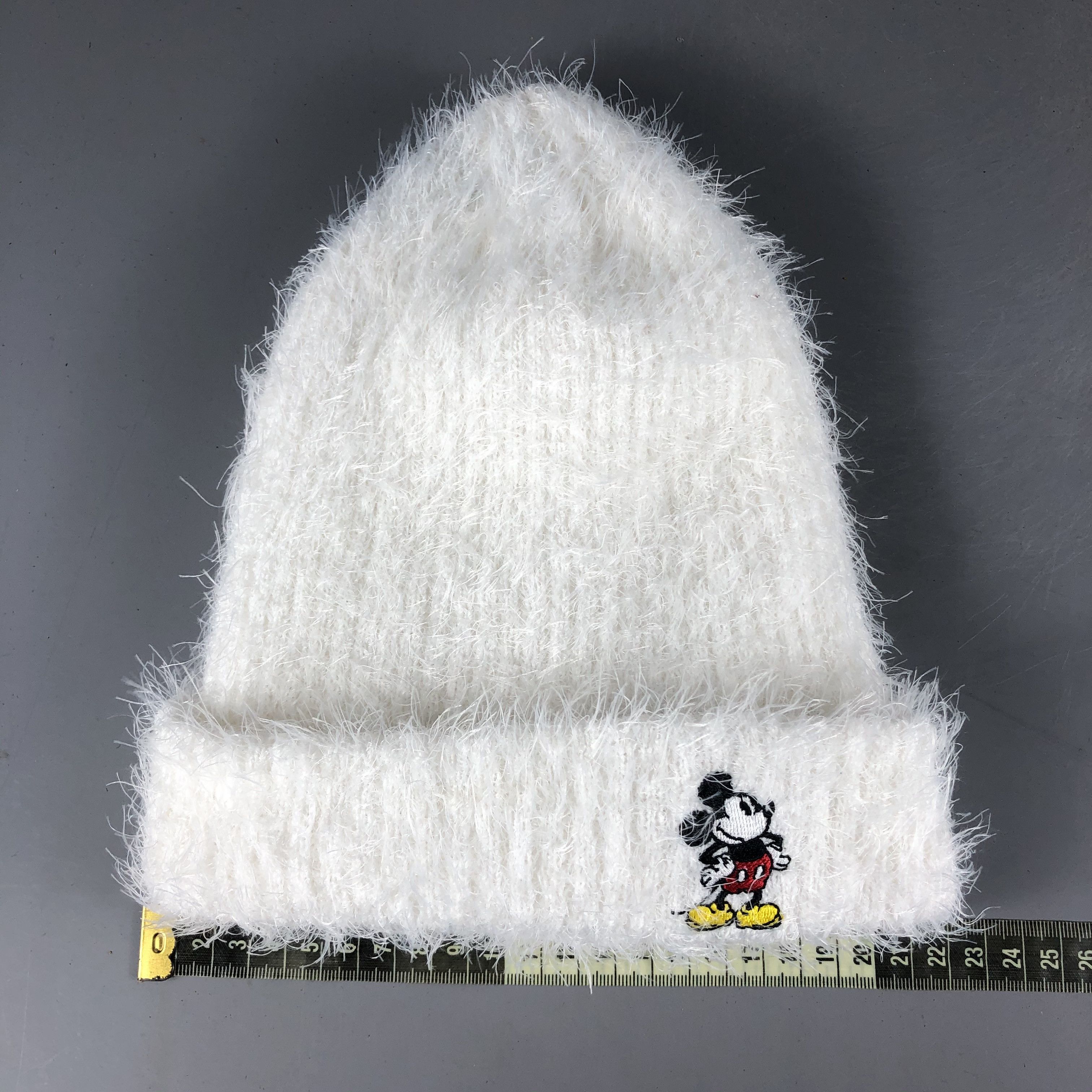 Disney × Mickey Mouse × Vintage Womens Mickey Mouse Hairy Beanie Snow Hat Snow Cap -D981 Size ONE SIZE - 4 Thumbnail