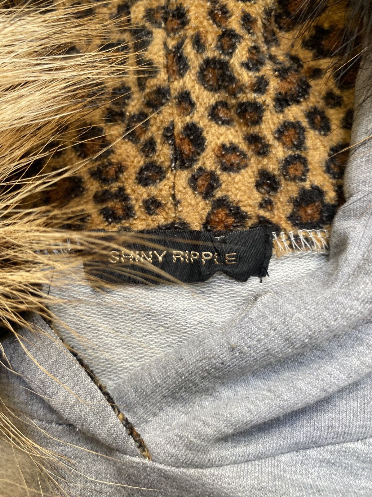 Le Grande Bleu (L.G.B.) Shinny Ripple Fur Hoodie Cross Studded Poem Ifsixwasnine lgb Size US L / EU 52-54 / 3 - 7 Thumbnail