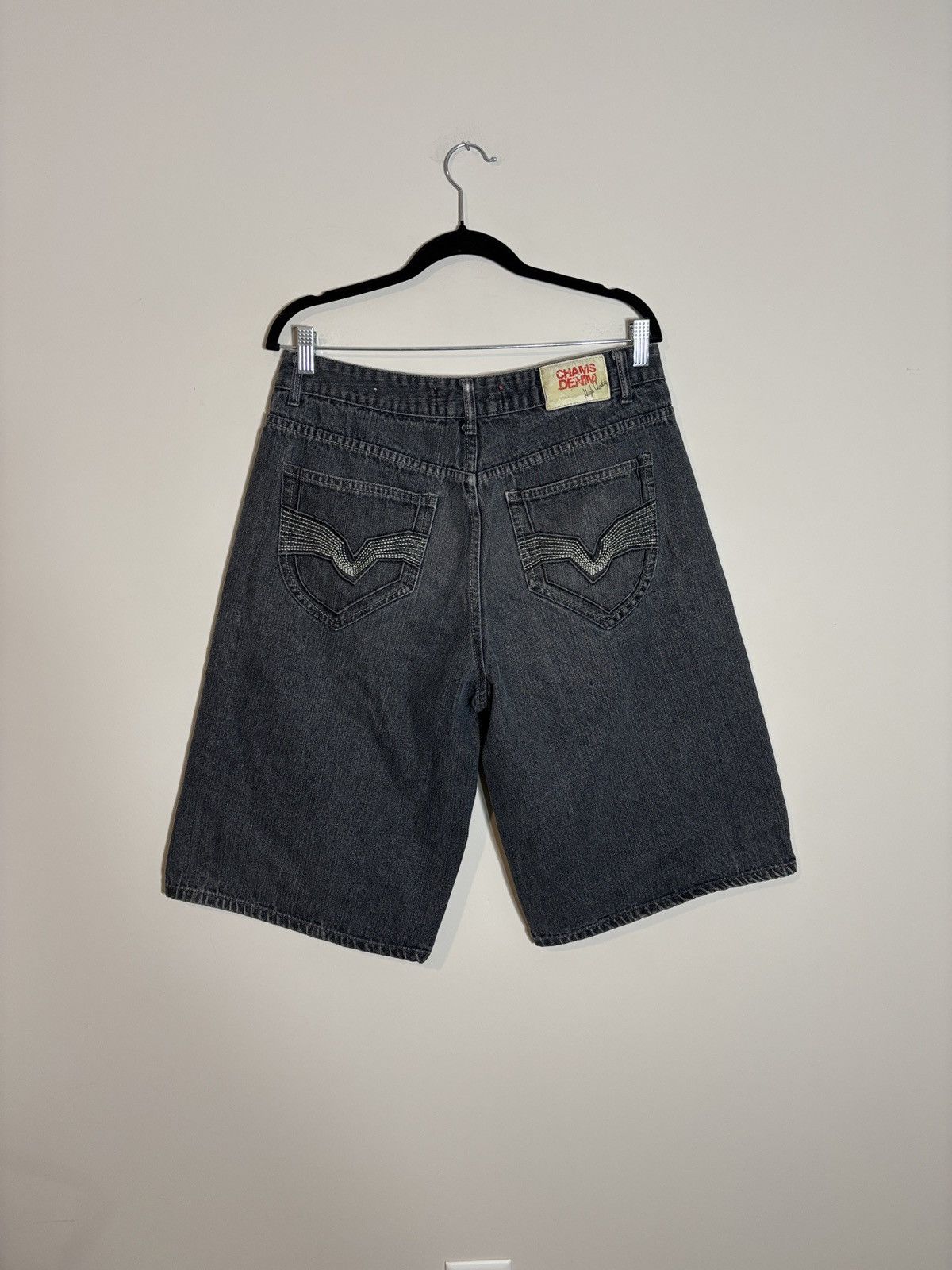 Vintage Vintage Chams Black Denim Shorts Distressed Skater Y2K Size US 33 - 4 Thumbnail
