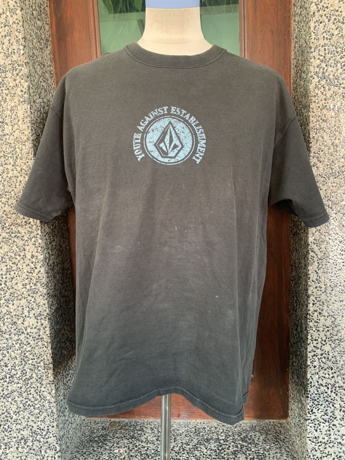 Vintage × Volcom Vintage Volcom T shirt Size US L / EU 52-54 / 3 - 1 Thumbnail