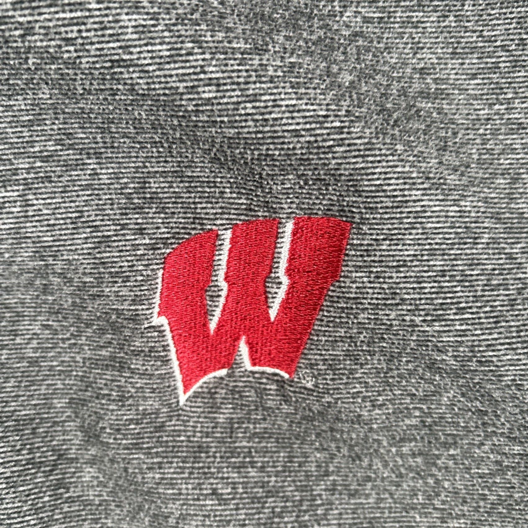 Under Armour Under Armour Wisconsin Badgers 1/4 Zip Pullover Mens XL Gray Coldgear Loose shirt Size US XL / EU 56 / 4 - 3 Thumbnail