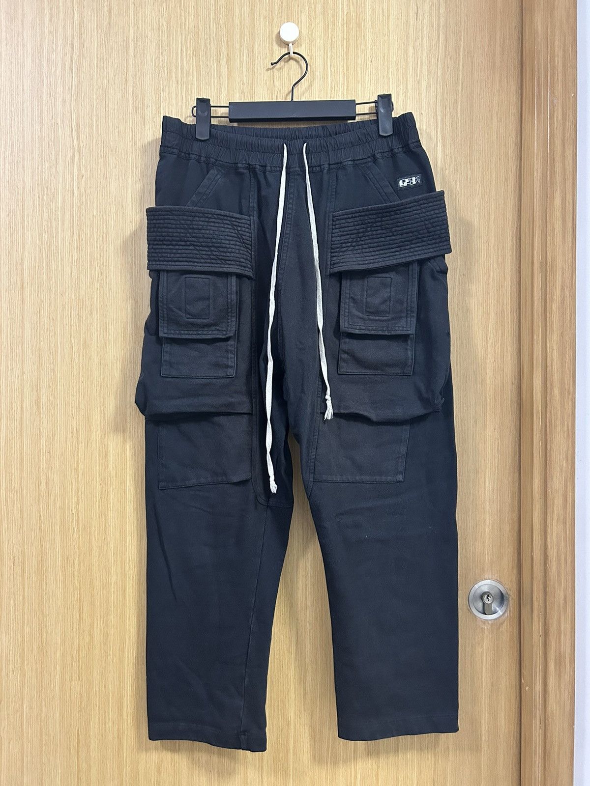 Rick Owens Drkshdw Rick Owens DRKSHDW Creatch Cargo Cropped Size US 28 / EU 44 - 1 Thumbnail
