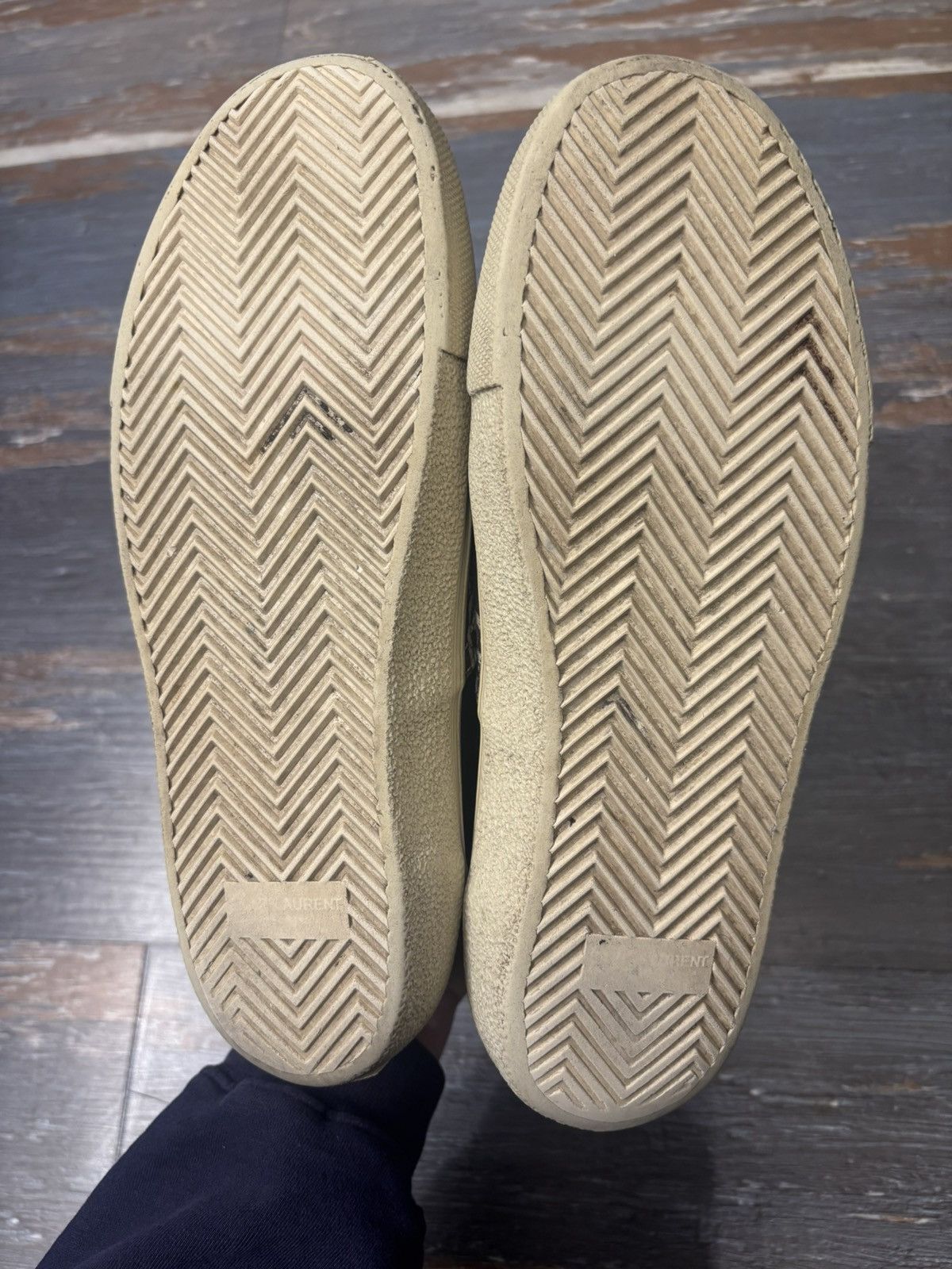 Saint Laurent Paris Saint Laurent Venice Skull Print Sneaker Hedi Slimane 8 Size US 8 / EU 41 - 6 Thumbnail