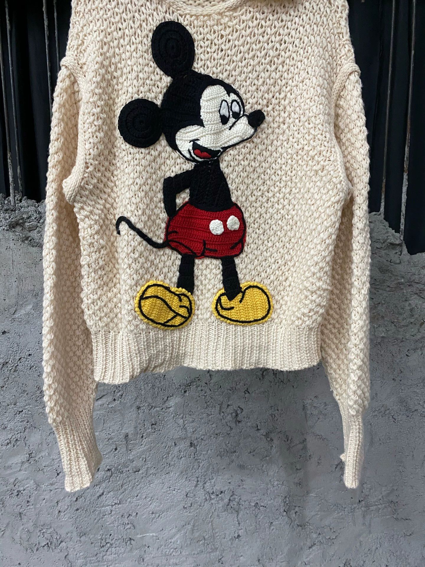 Gucci Gucci Mickey Mouse Sweater XS New Size US XS / EU 42 / 0 - 4 Thumbnail